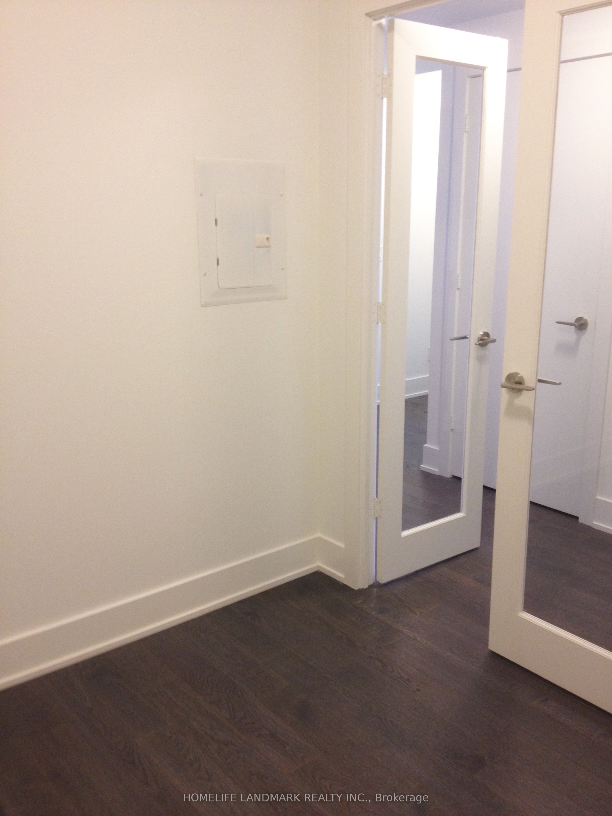 200 Bloor Street W 702 Property Photo 18