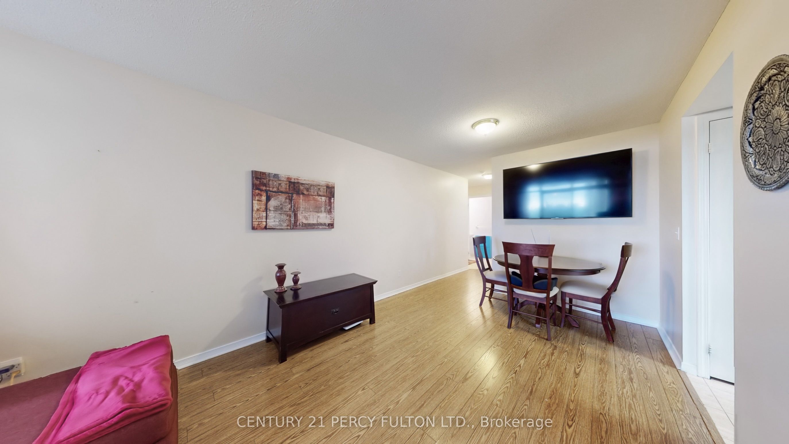 51 Harrison Garden Boulevard 707 Property Photo 14