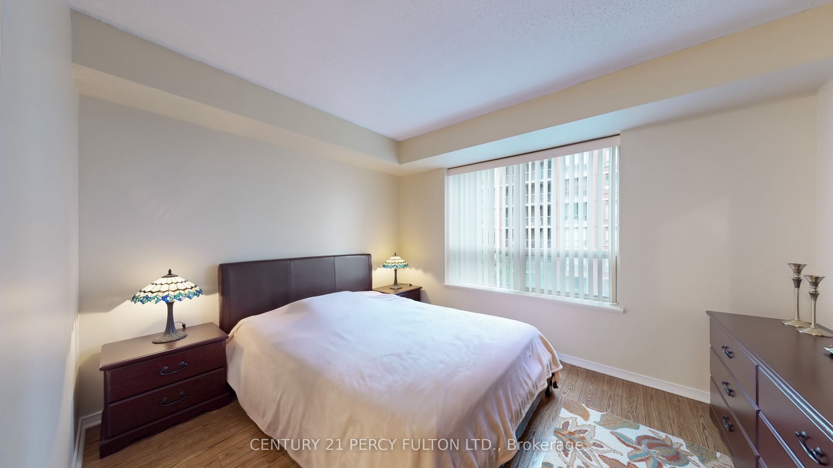51 Harrison Garden Boulevard 707 Property Photo 19