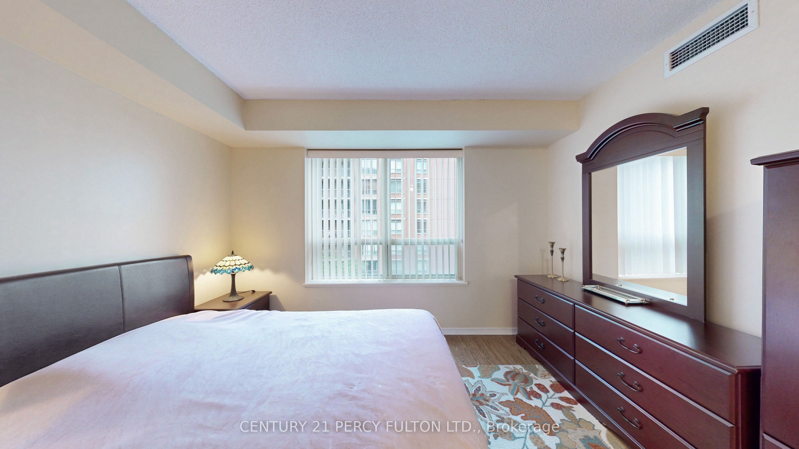 51 Harrison Garden Boulevard 707 Property Photo 21