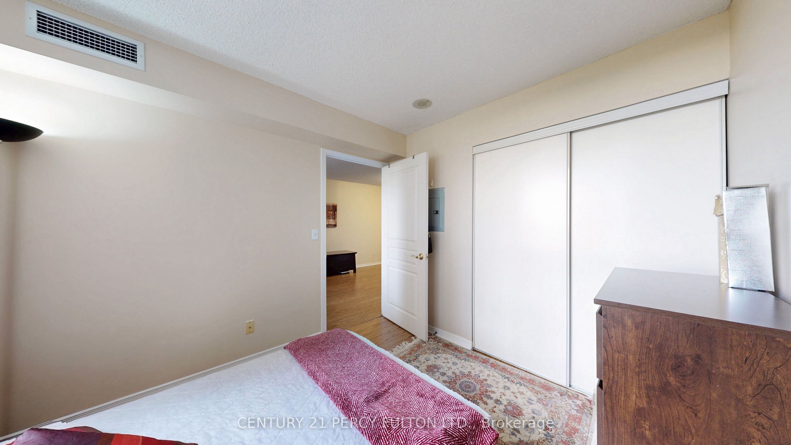 51 Harrison Garden Boulevard 707 Property Photo 25