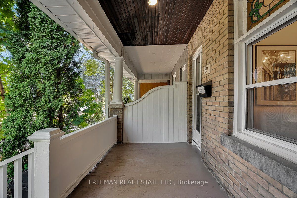 89 Olive Avenue Property Photo 3