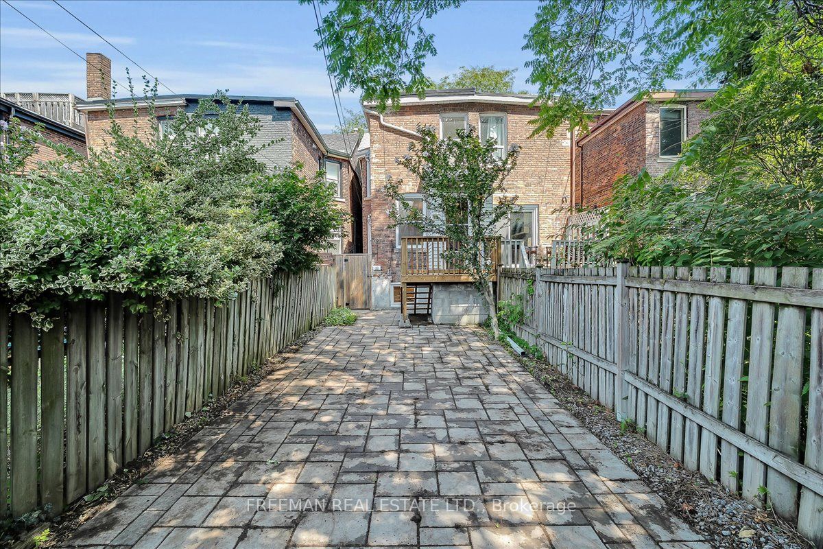 89 Olive Avenue Property Photo 15