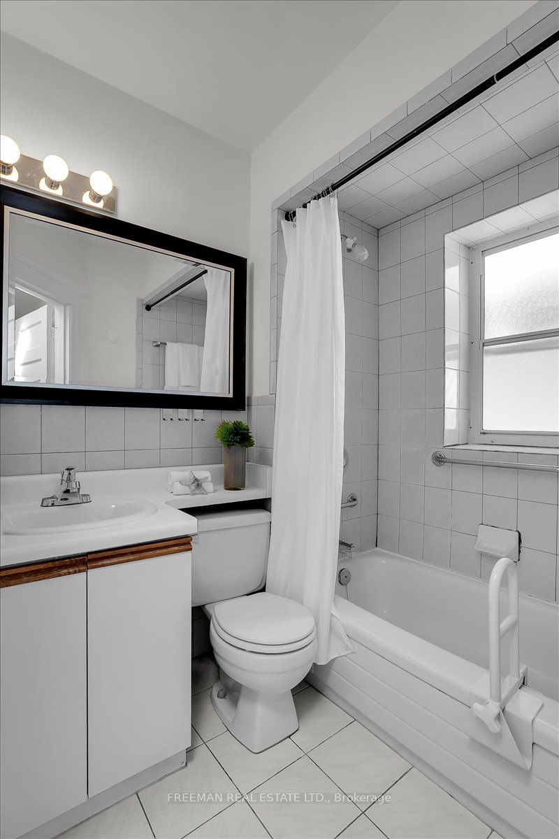 89 Olive Avenue Property Photo 21