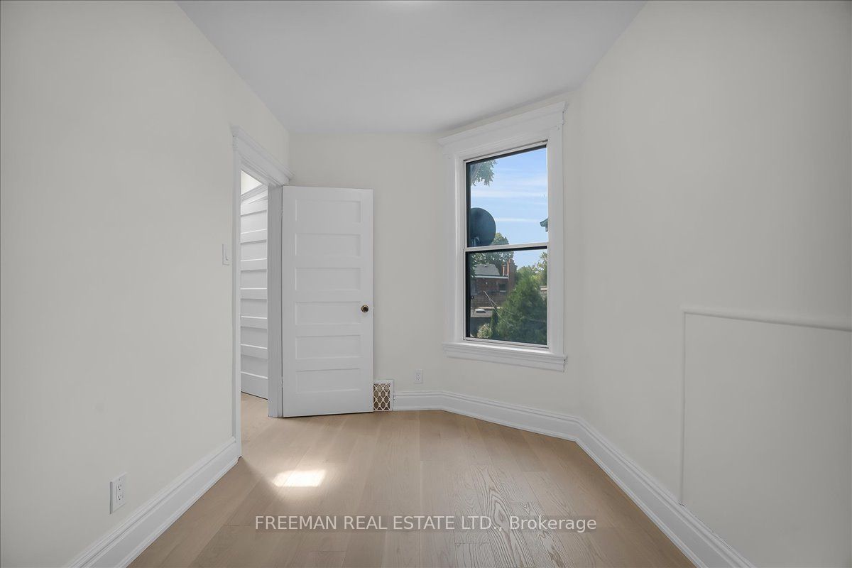 89 Olive Avenue Property Photo 23