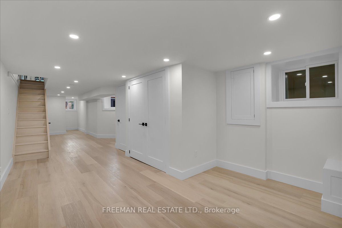 89 Olive Avenue Property Photo 26