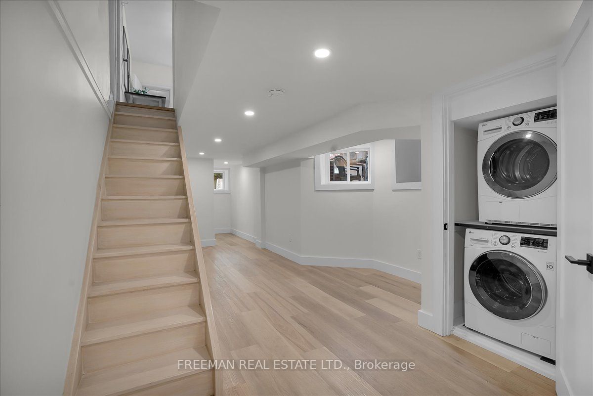 89 Olive Avenue Property Photo 28