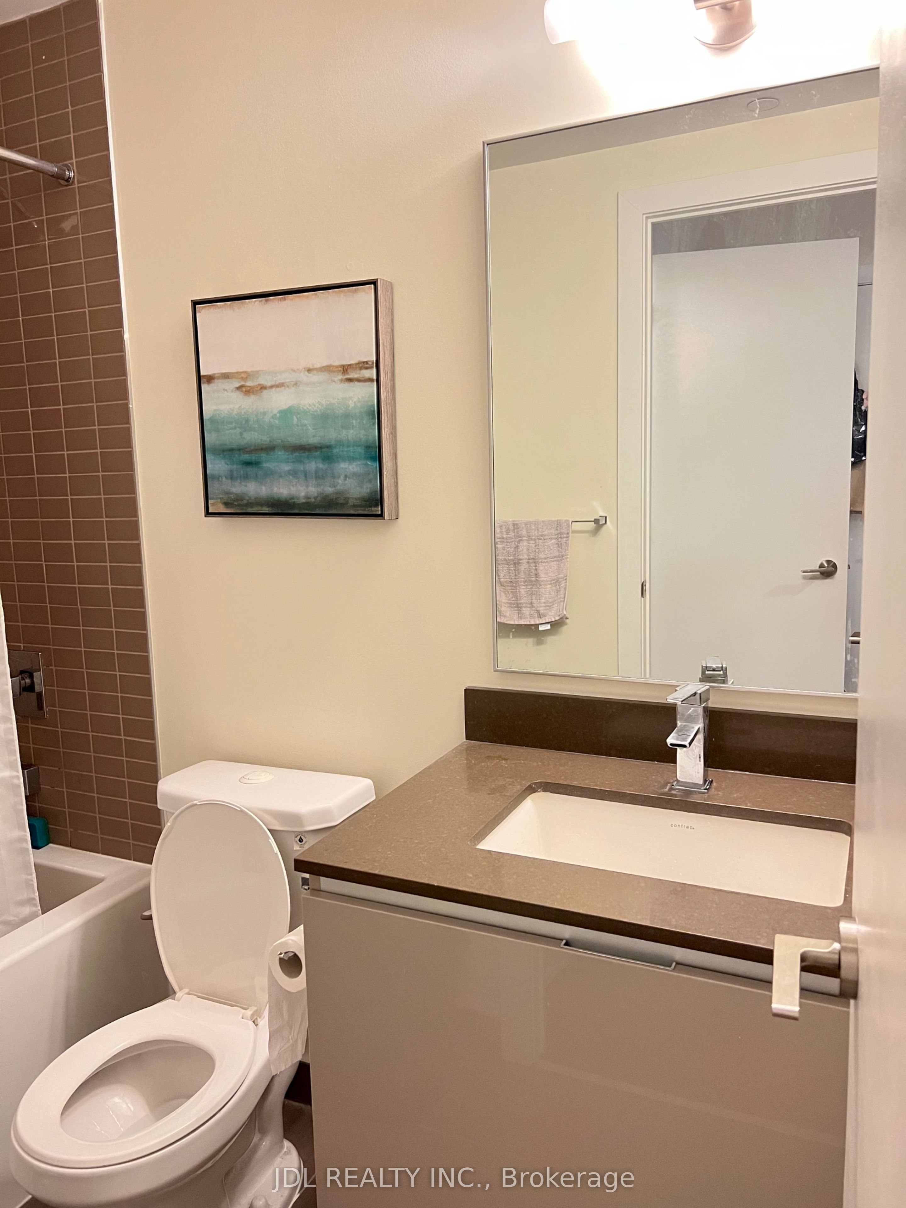 200 Bloor Street W 2204 Property Photo 13