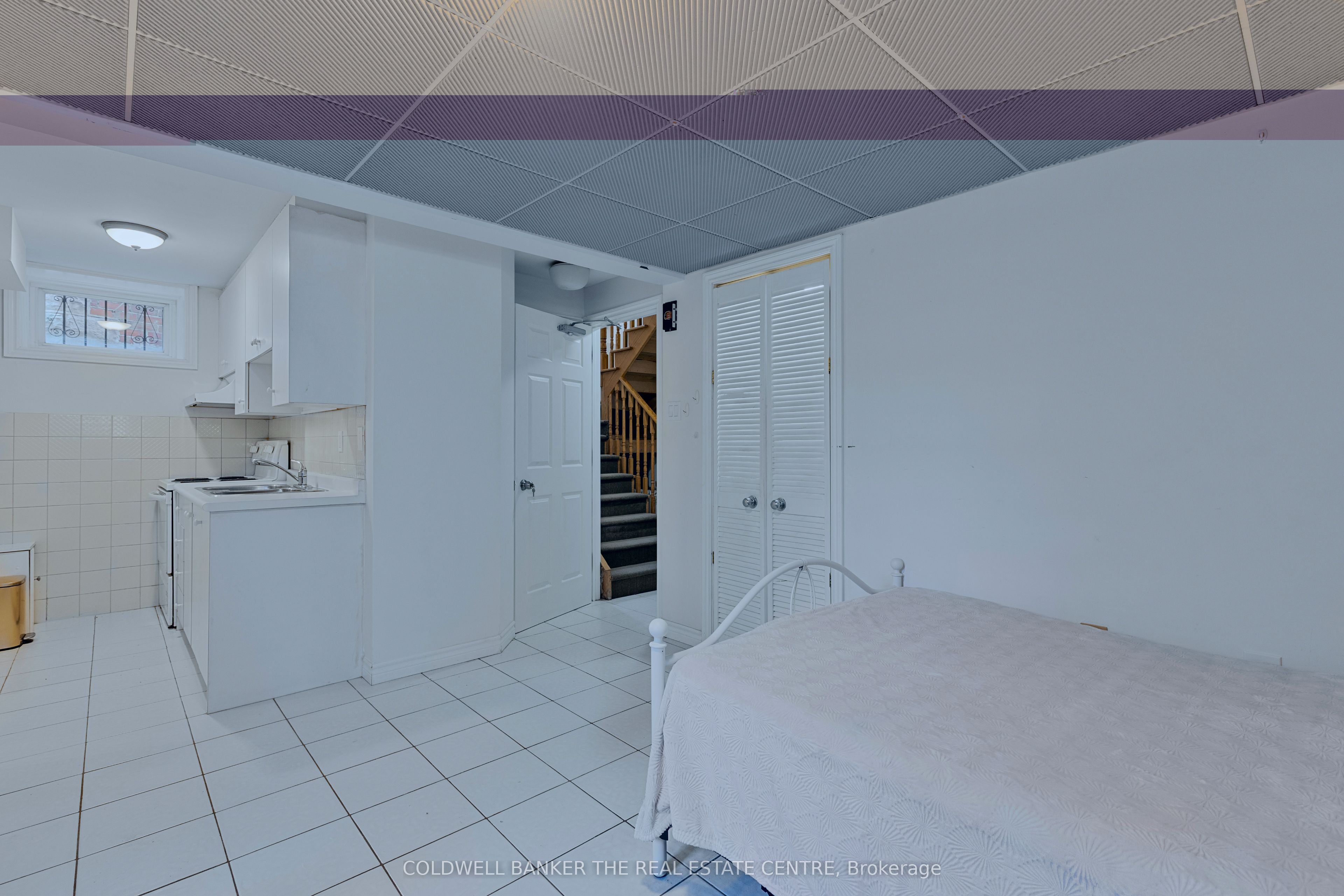 148 Rusholme Road Bsmt Property Photo 3