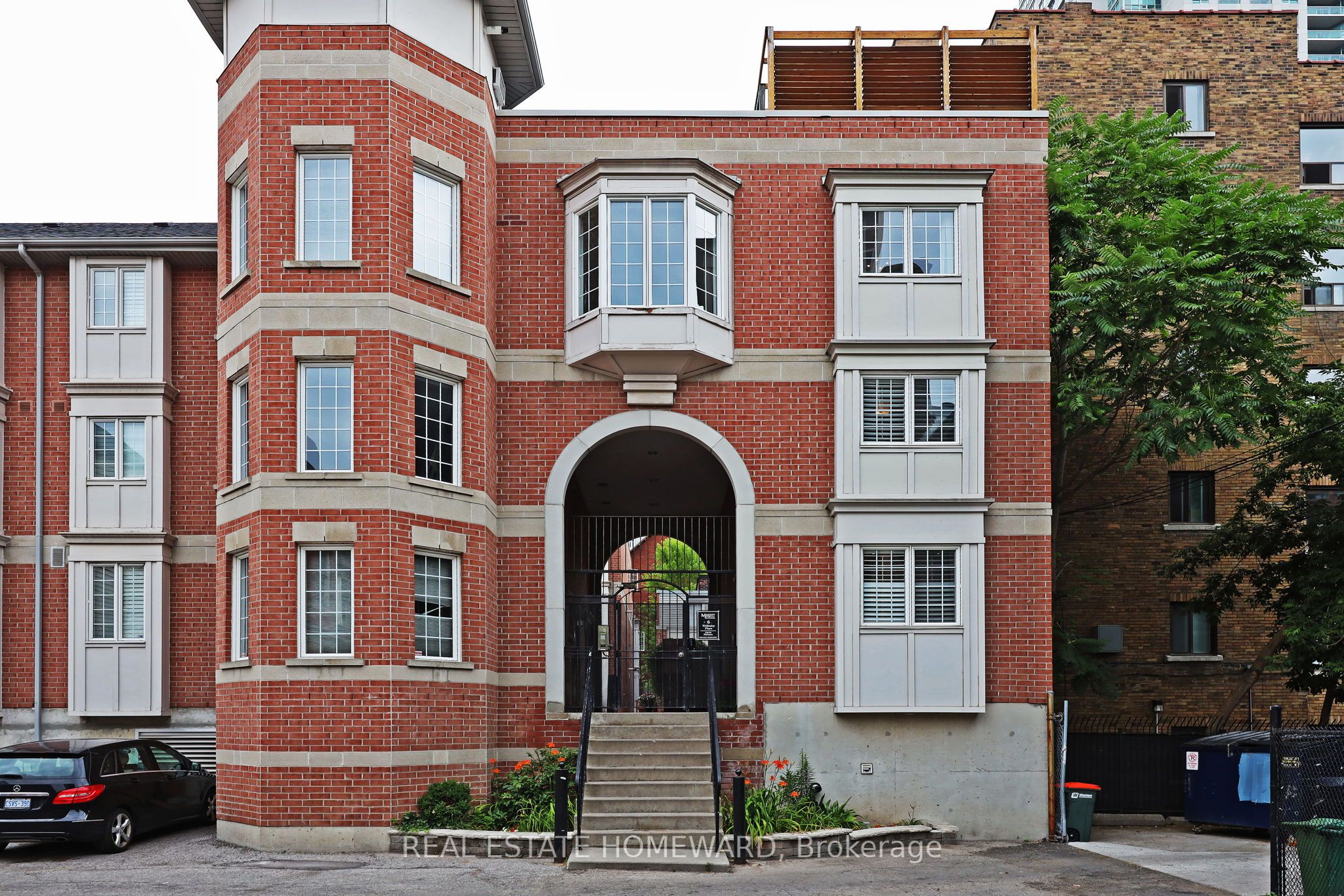 6 Wellesley Place 30 Property Photo 1
