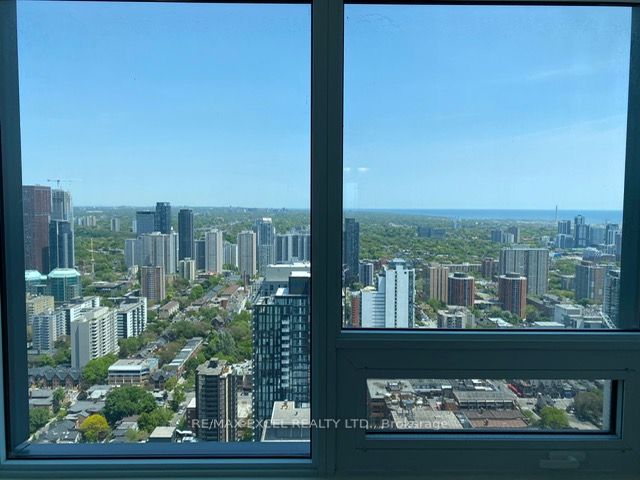 8 Wellesley Street W 5508 Property Photo 5
