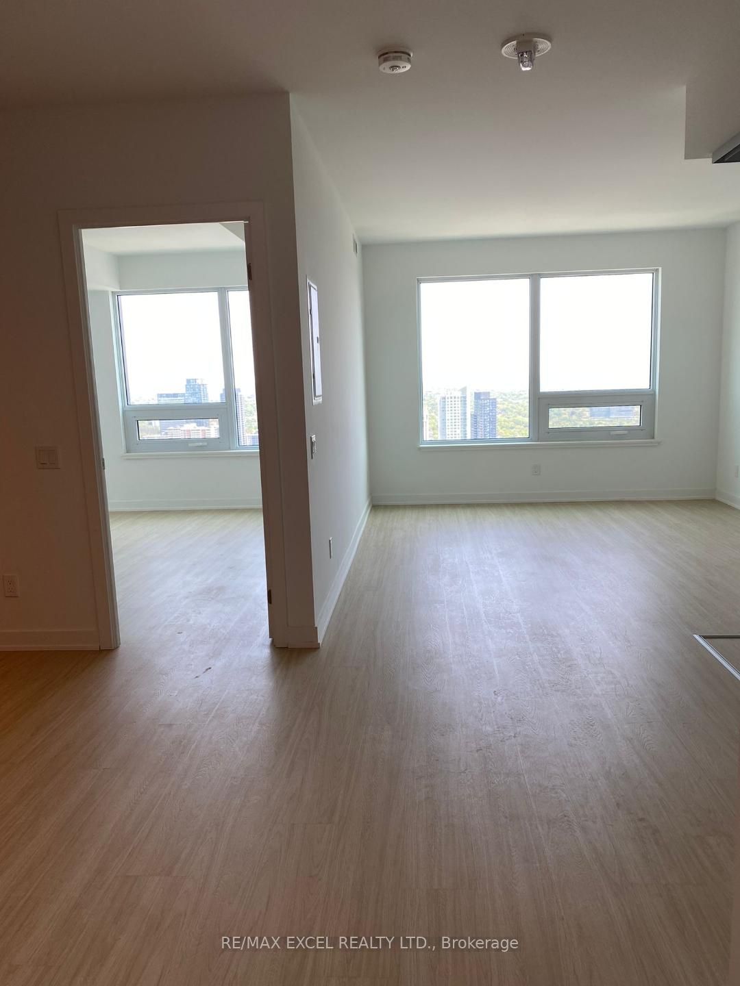 8 Wellesley Street W 5508 Property Photo 15