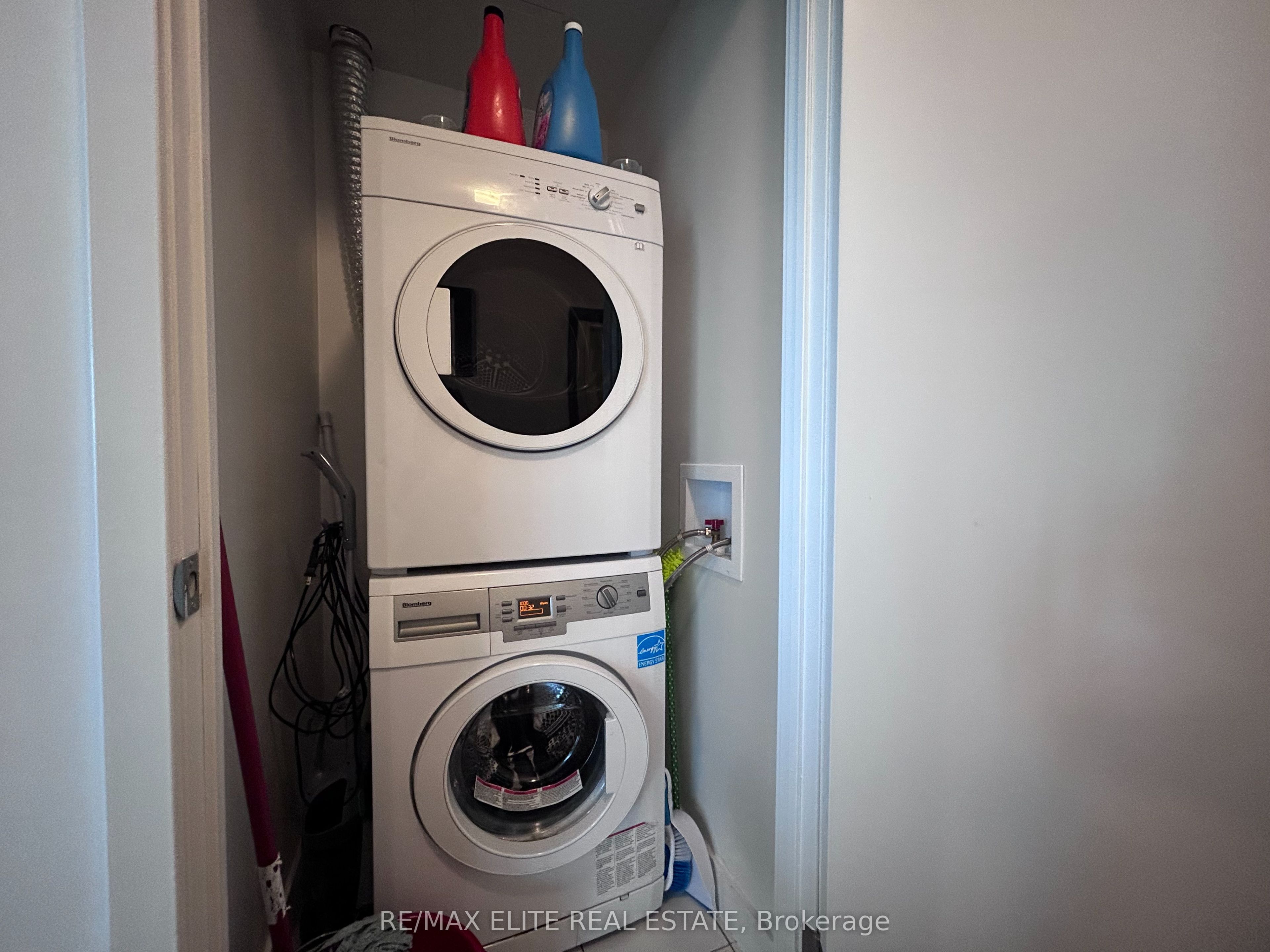 14 York Street 2502 Property Photo 16