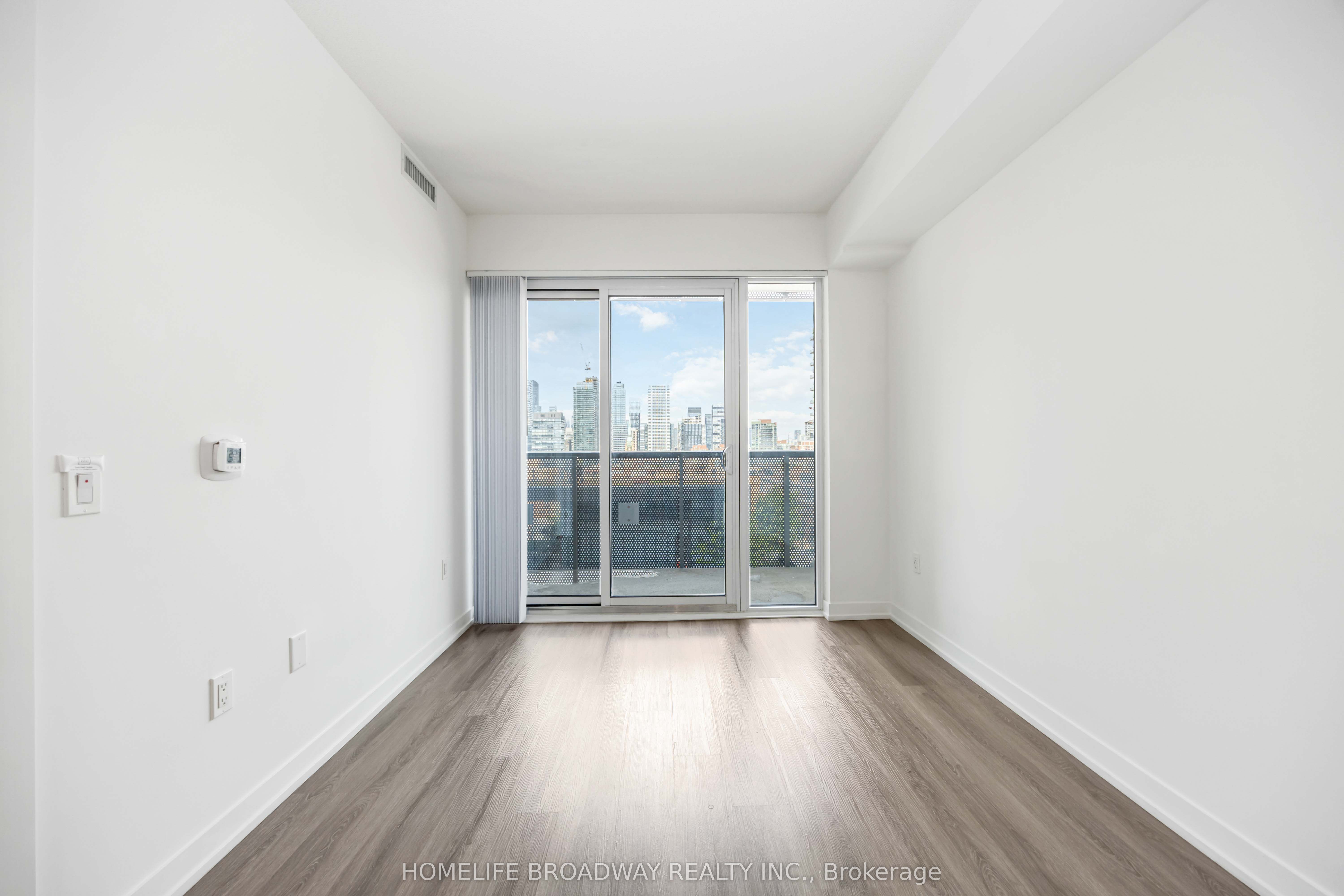 138 Downes Street 1602 Property Photo 9