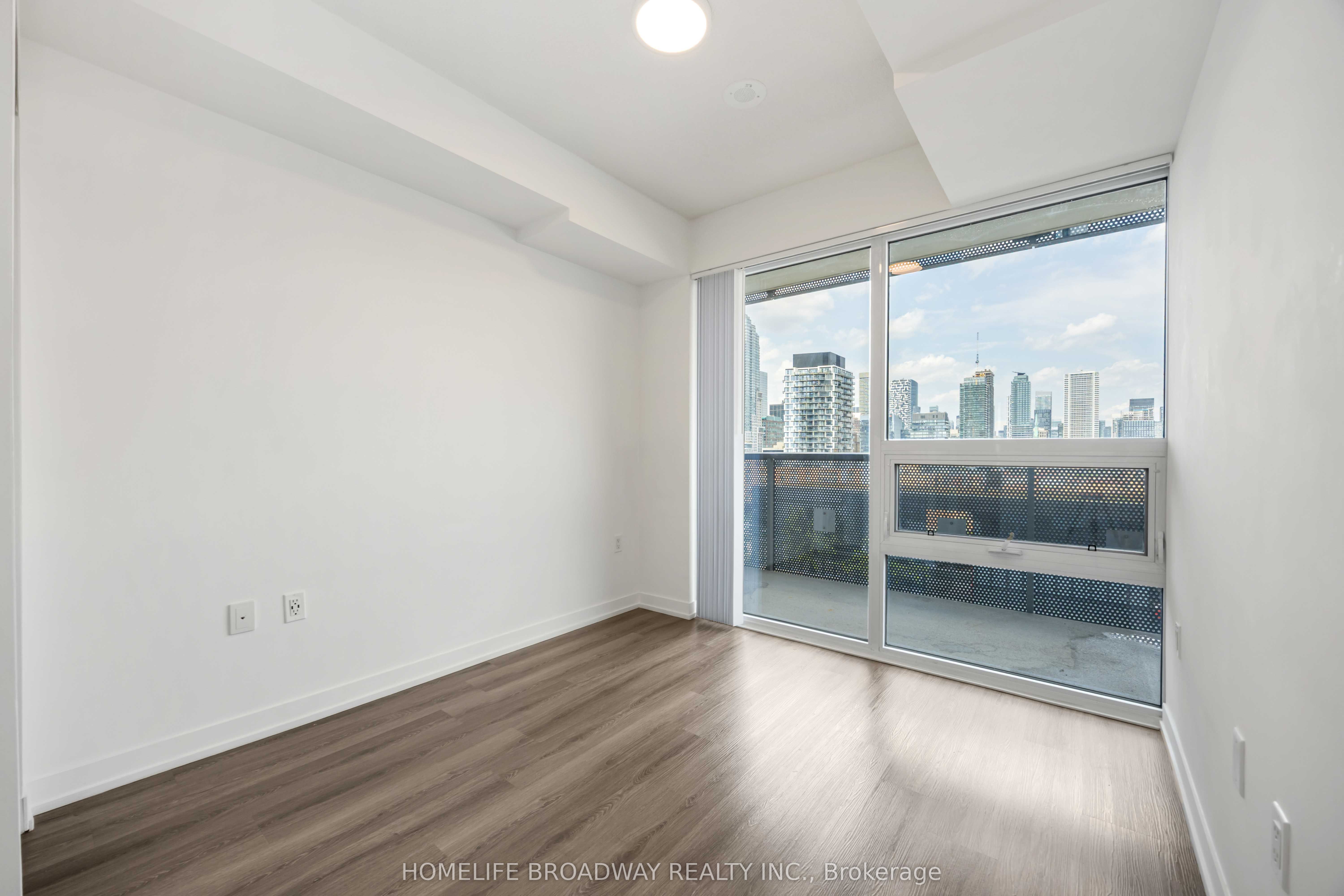 138 Downes Street 1602 Property Photo 13