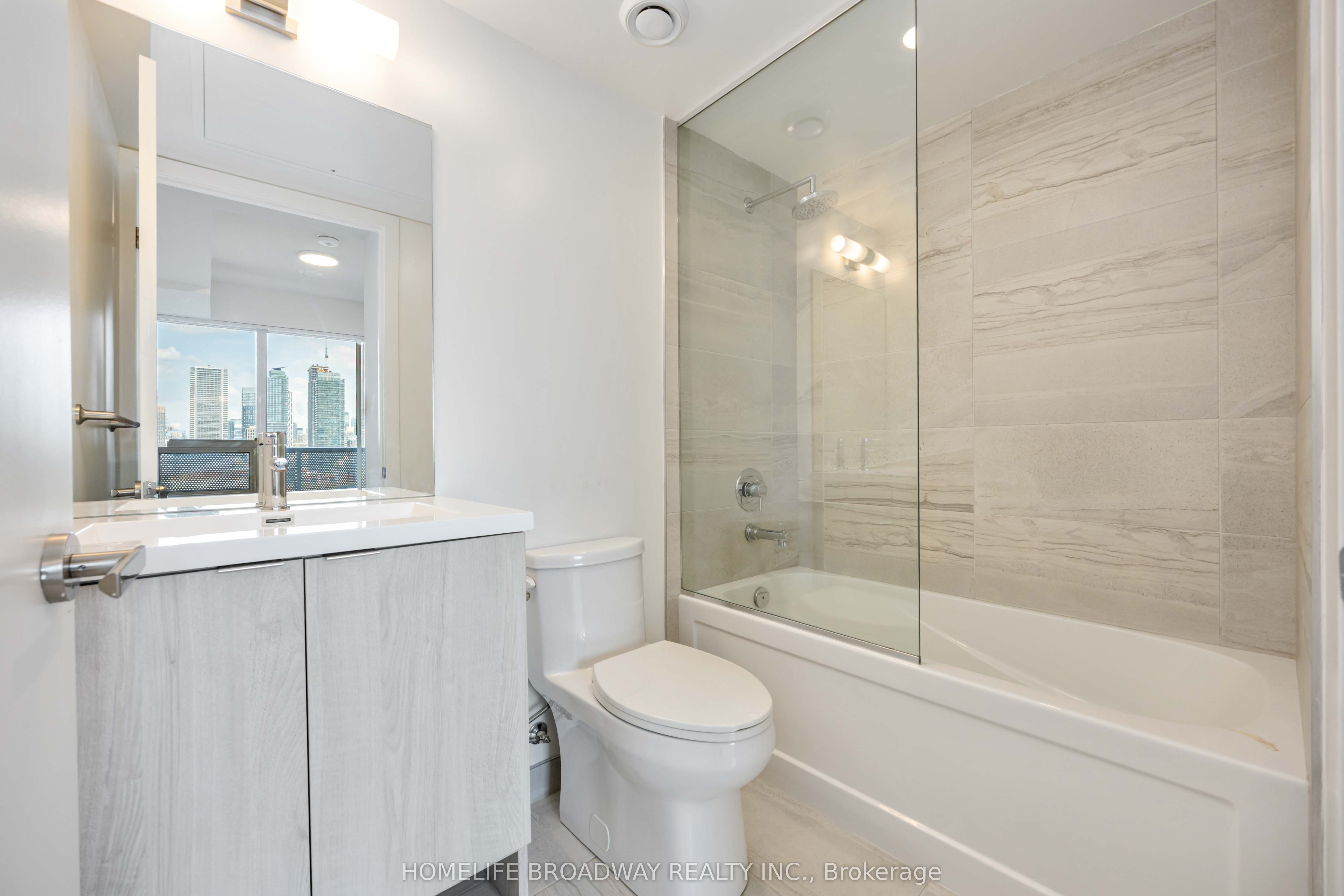 138 Downes Street 1602 Property Photo 15