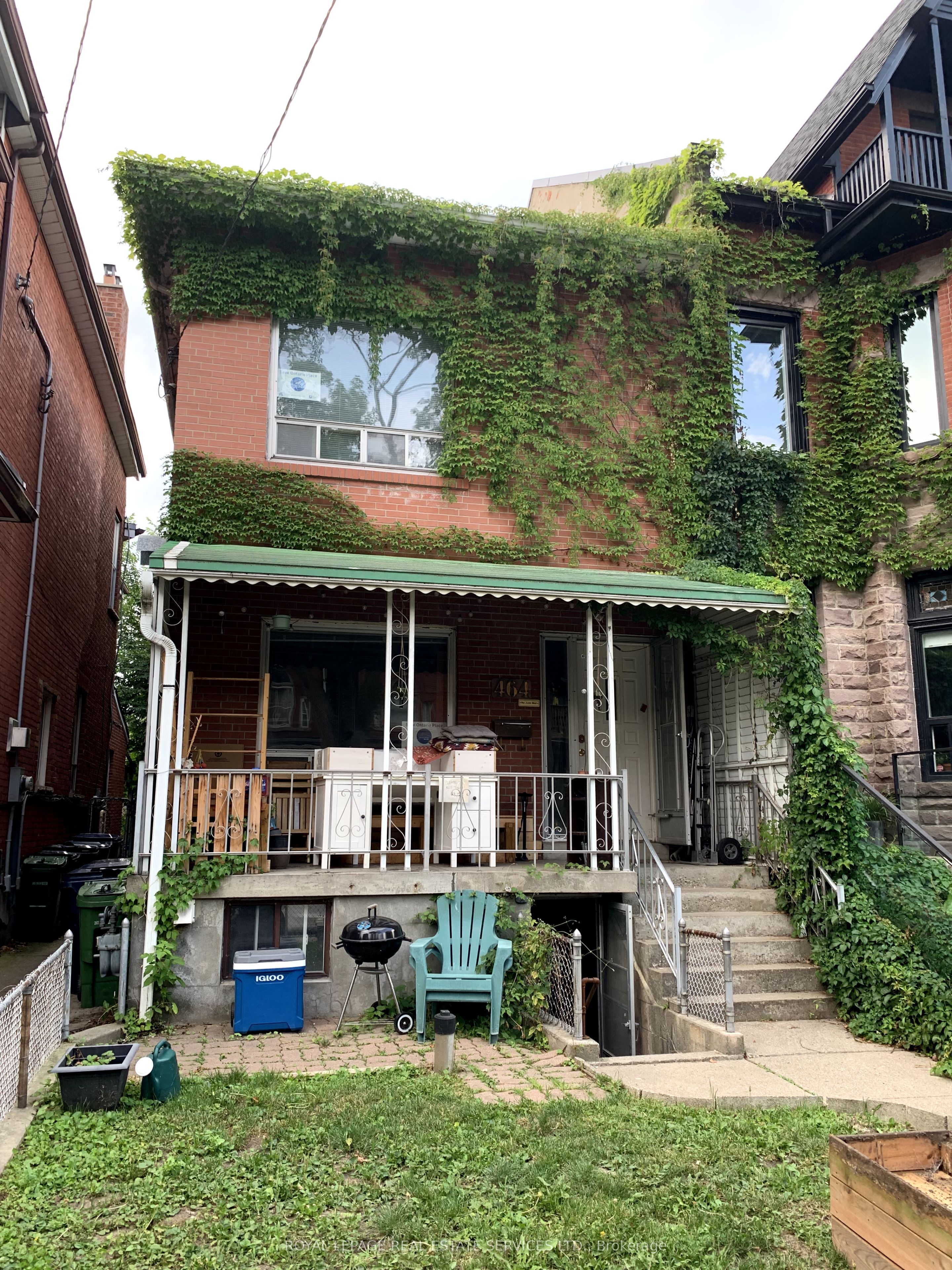 464 Euclid Avenue Property Photo 1