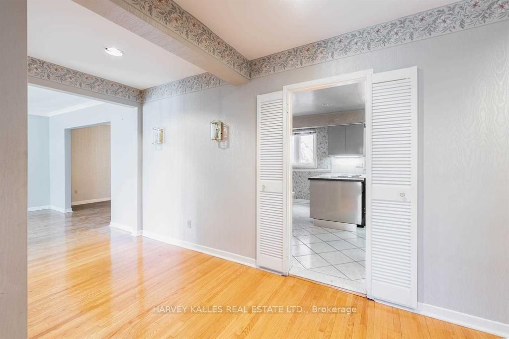 550 Glencairn Avenue Main Property Photo 3