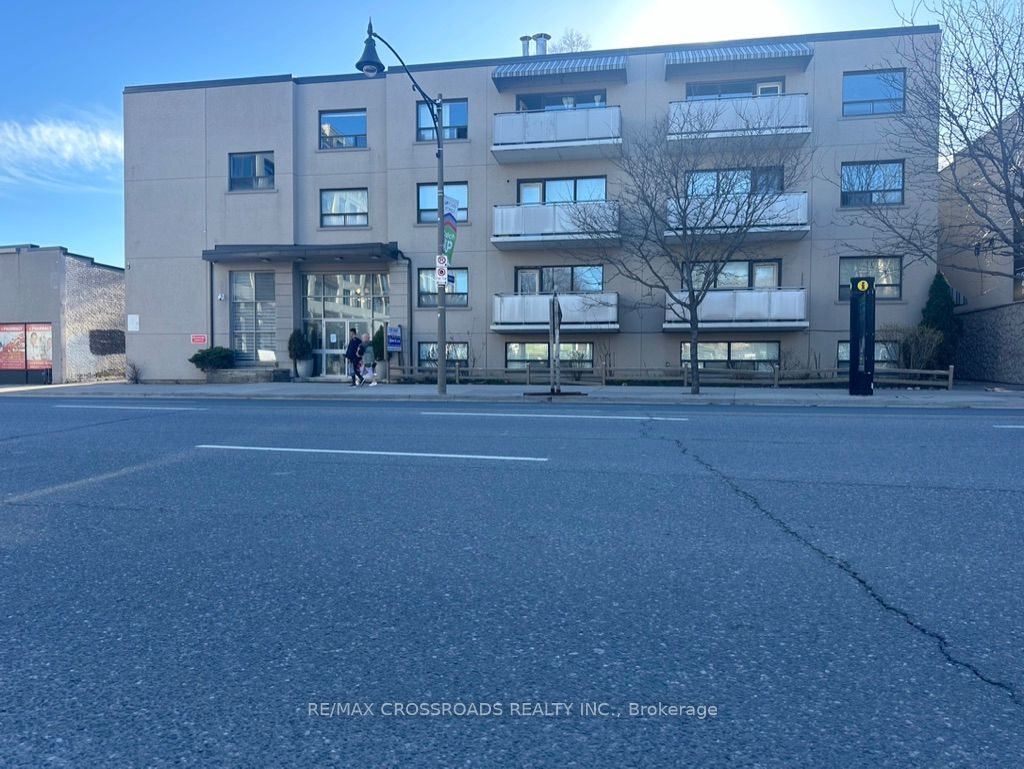2770 Yonge Street B05 Property Photo 1