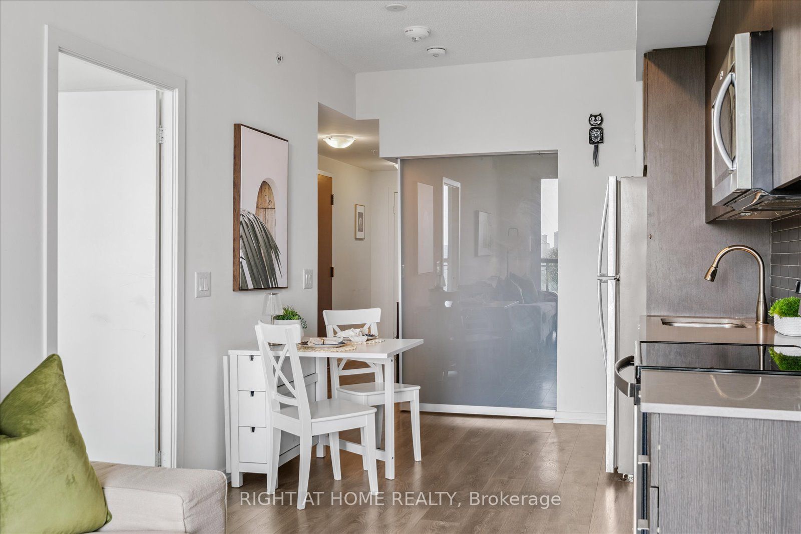 3237 Bayview Avenue 1108 Property Photo 5