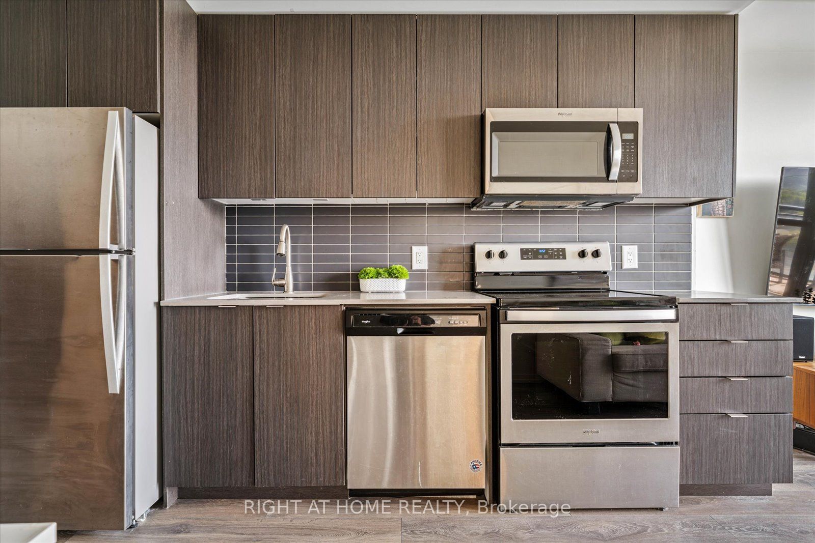 3237 Bayview Avenue 1108 Property Photo 10