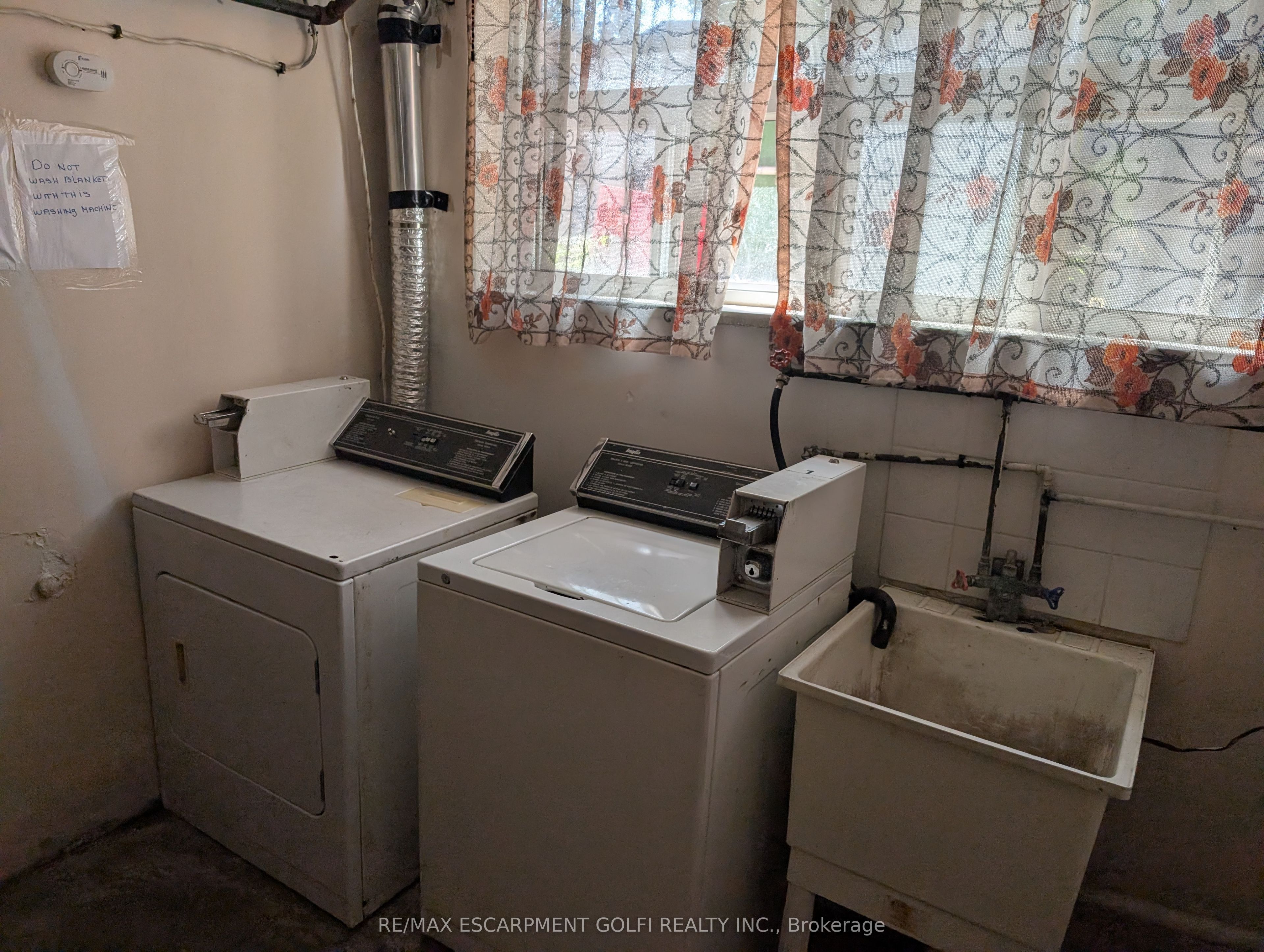 312 Atlas Avenue Property Photo 20