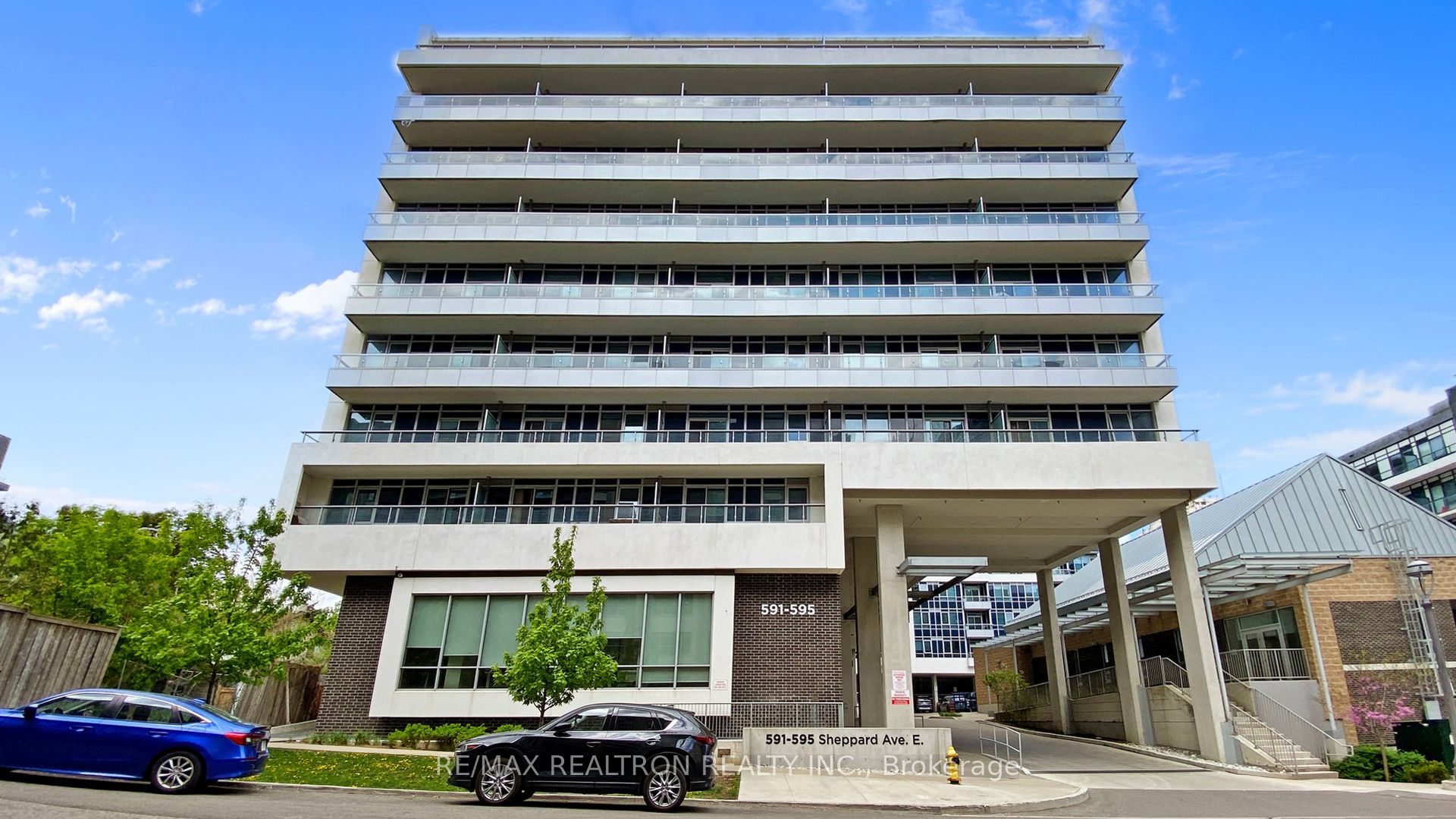 591 Sheppard Avenue E 923 Property Photo 1