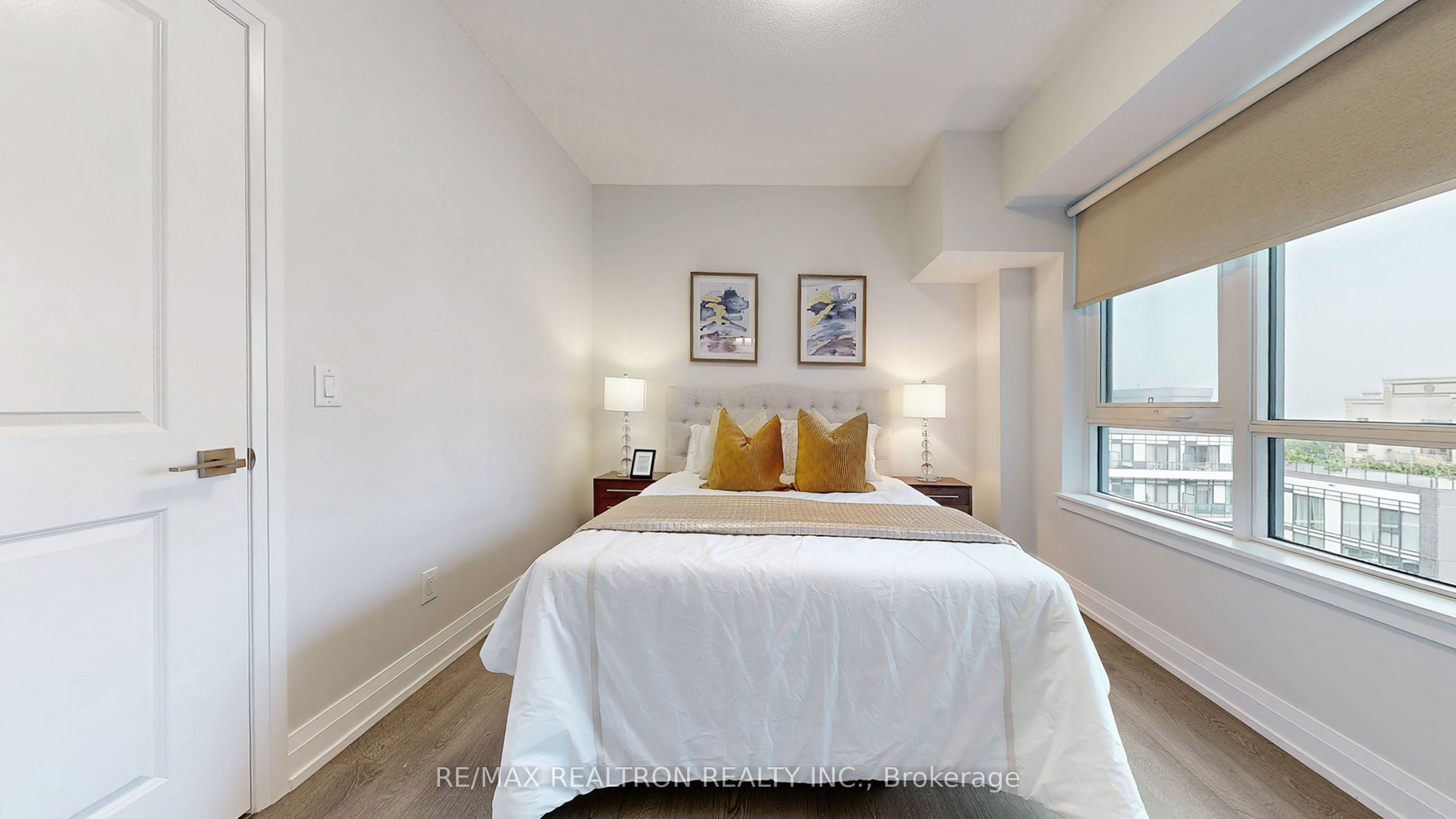 591 Sheppard Avenue E 923 Property Photo 19