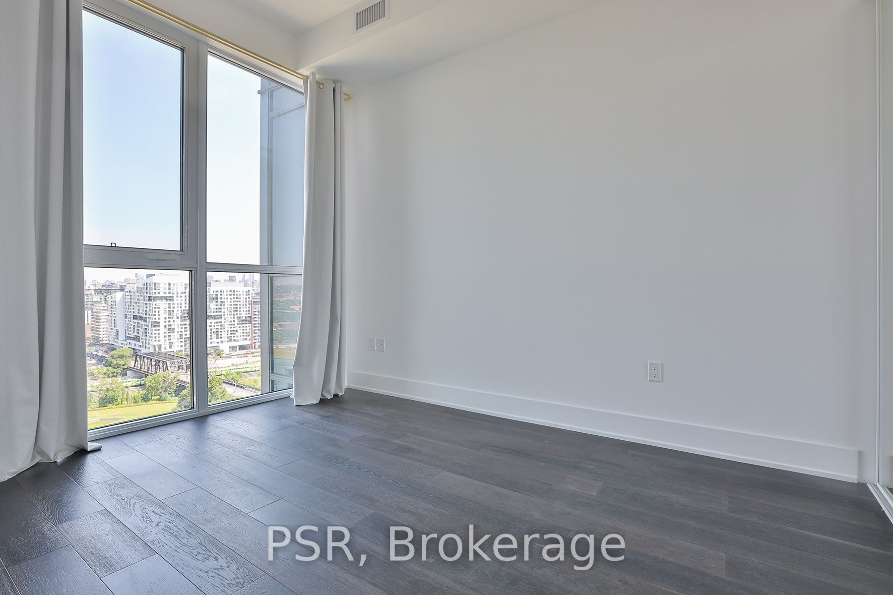 38 Iannuzzi Street Lph05 Property Photo 25