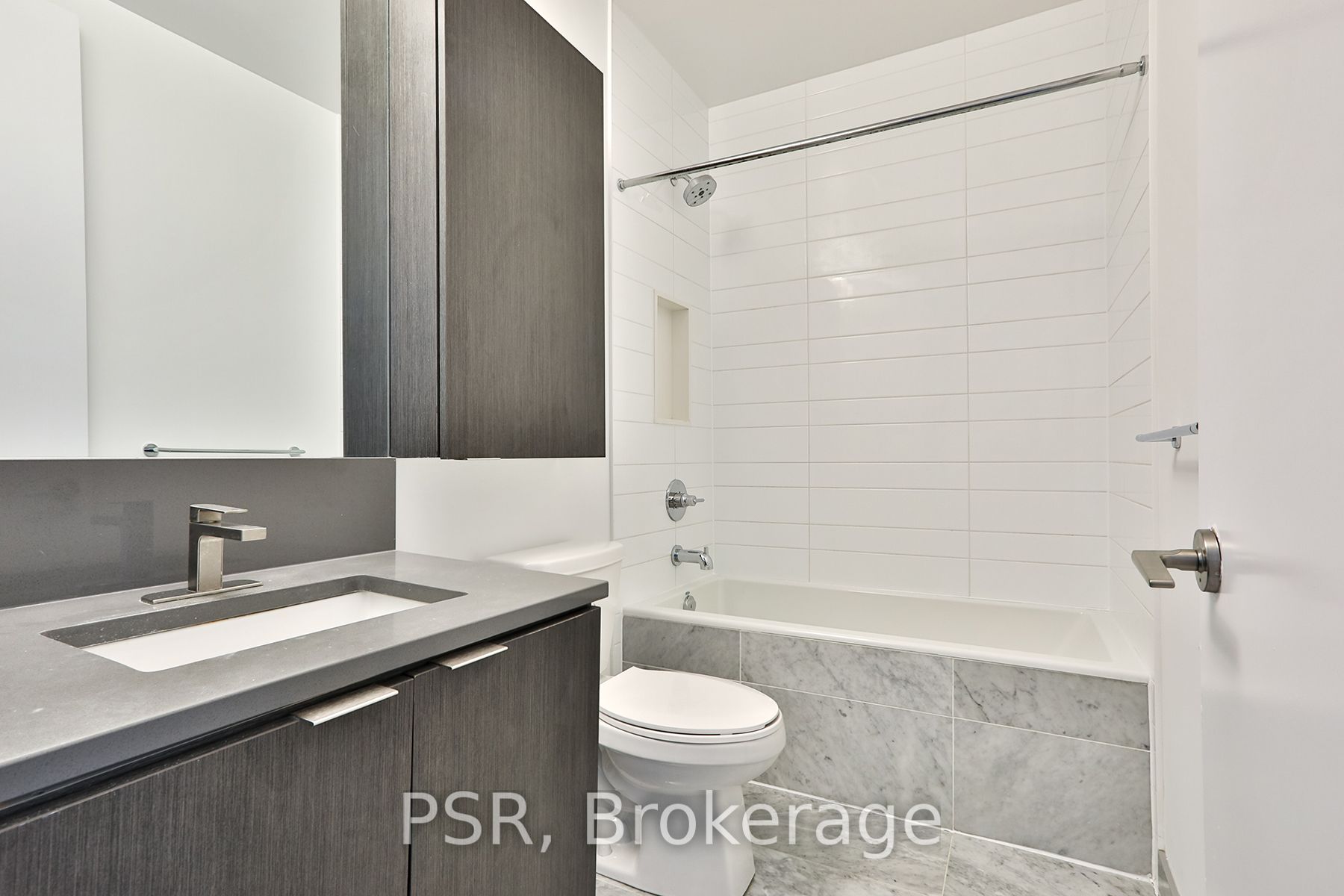 38 Iannuzzi Street Lph05 Property Photo 30