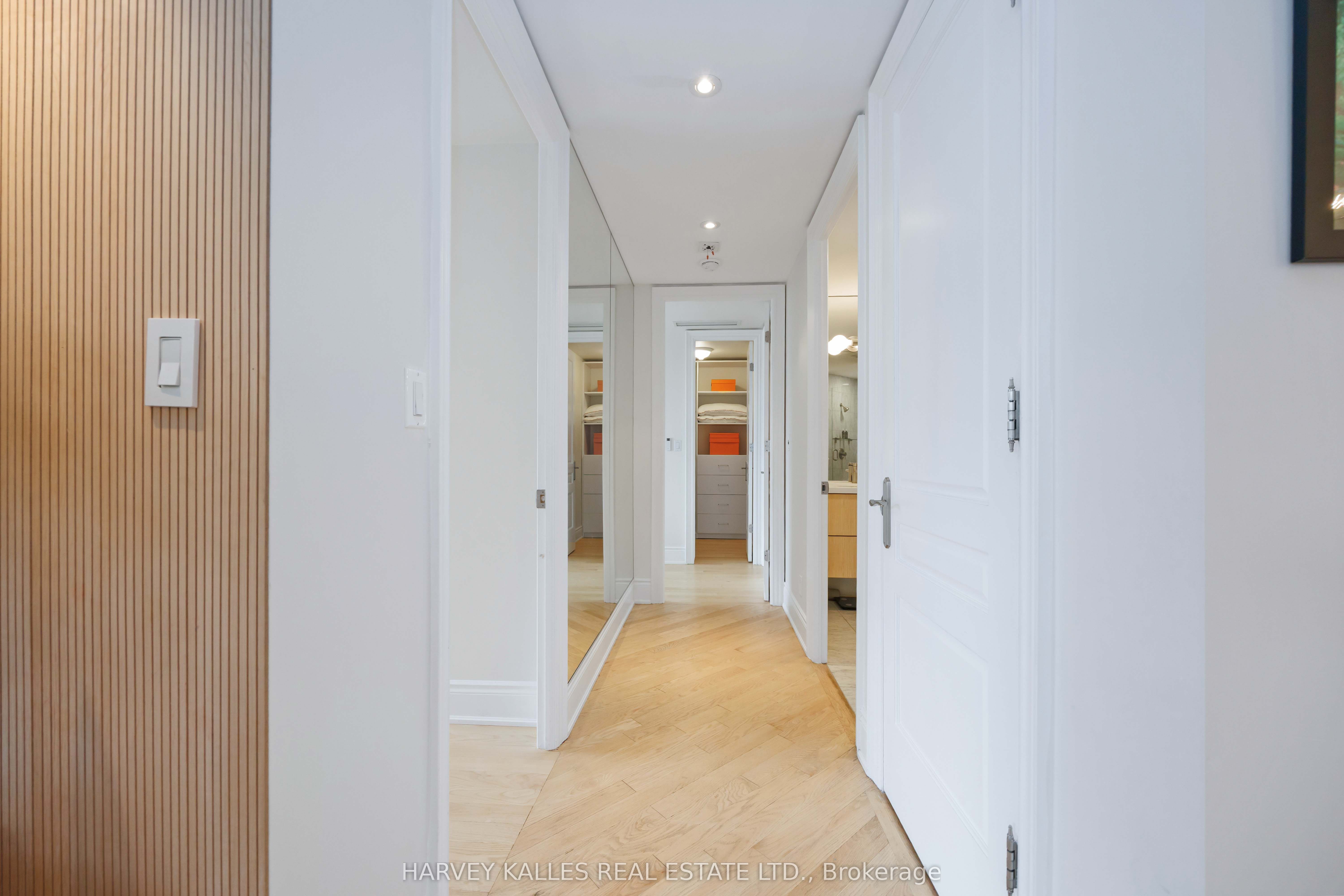 10 Bellair Street 1403 Property Photo 28