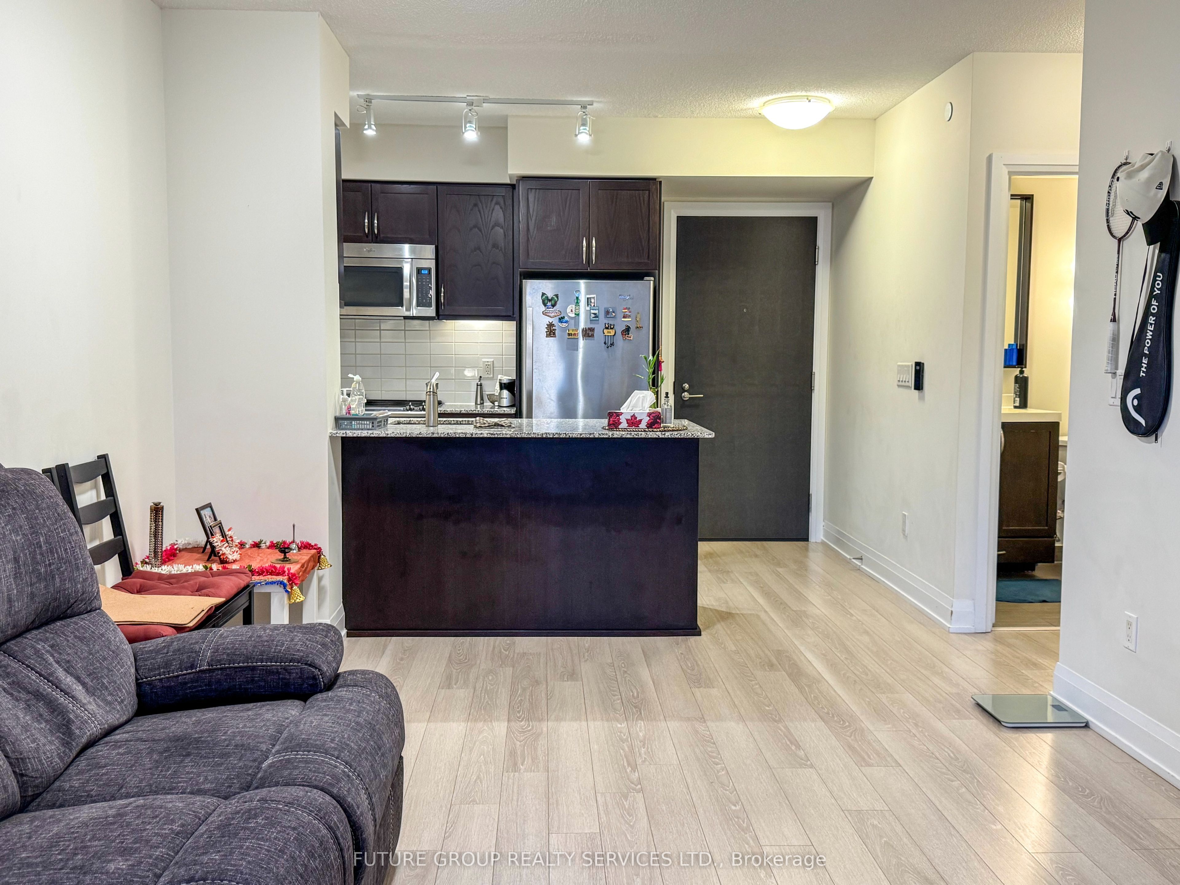 18 Graydon Hall Drive 306 Property Photo 7
