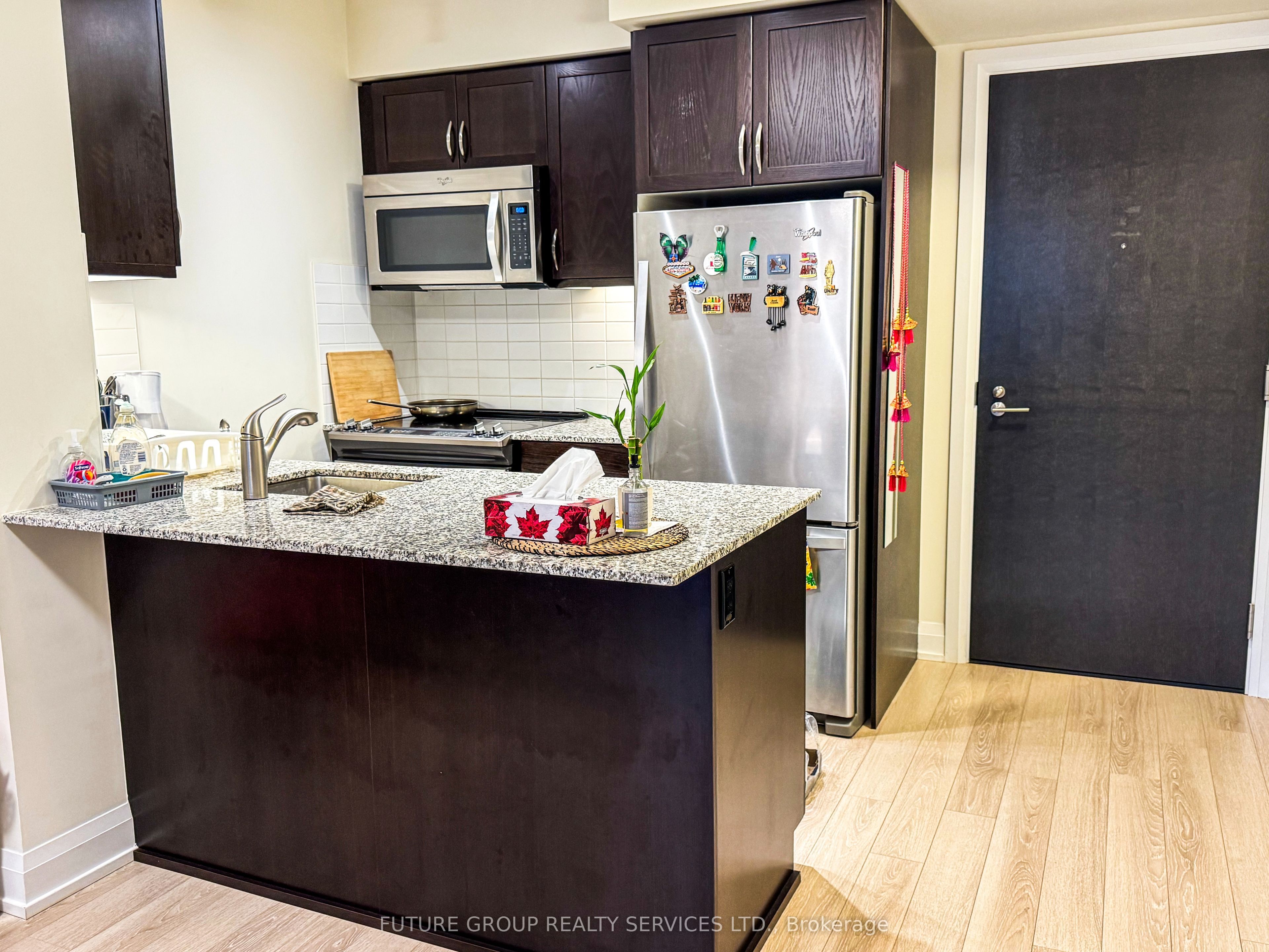 18 Graydon Hall Drive 306 Property Photo 8