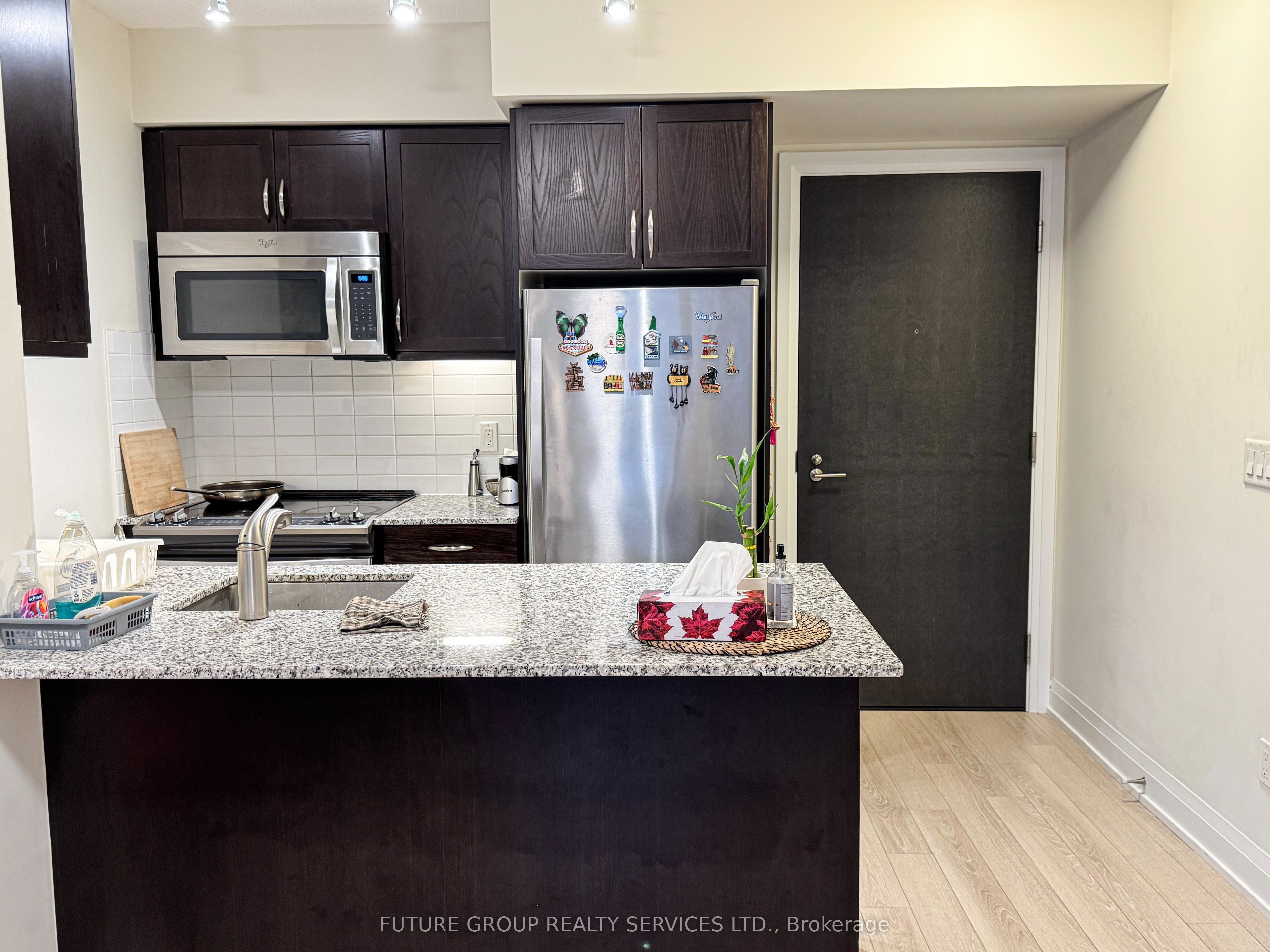 18 Graydon Hall Drive 306 Property Photo 9