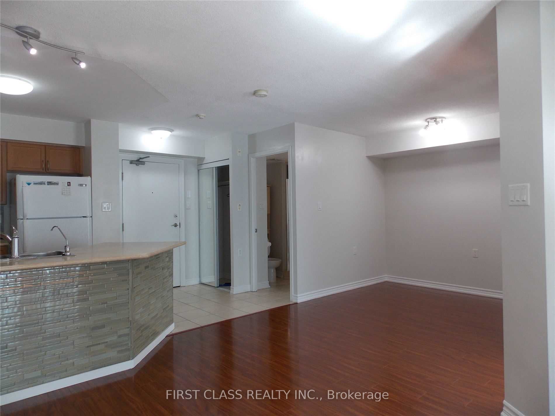 920 Sheppard Avenue W 308 Property Photo 2