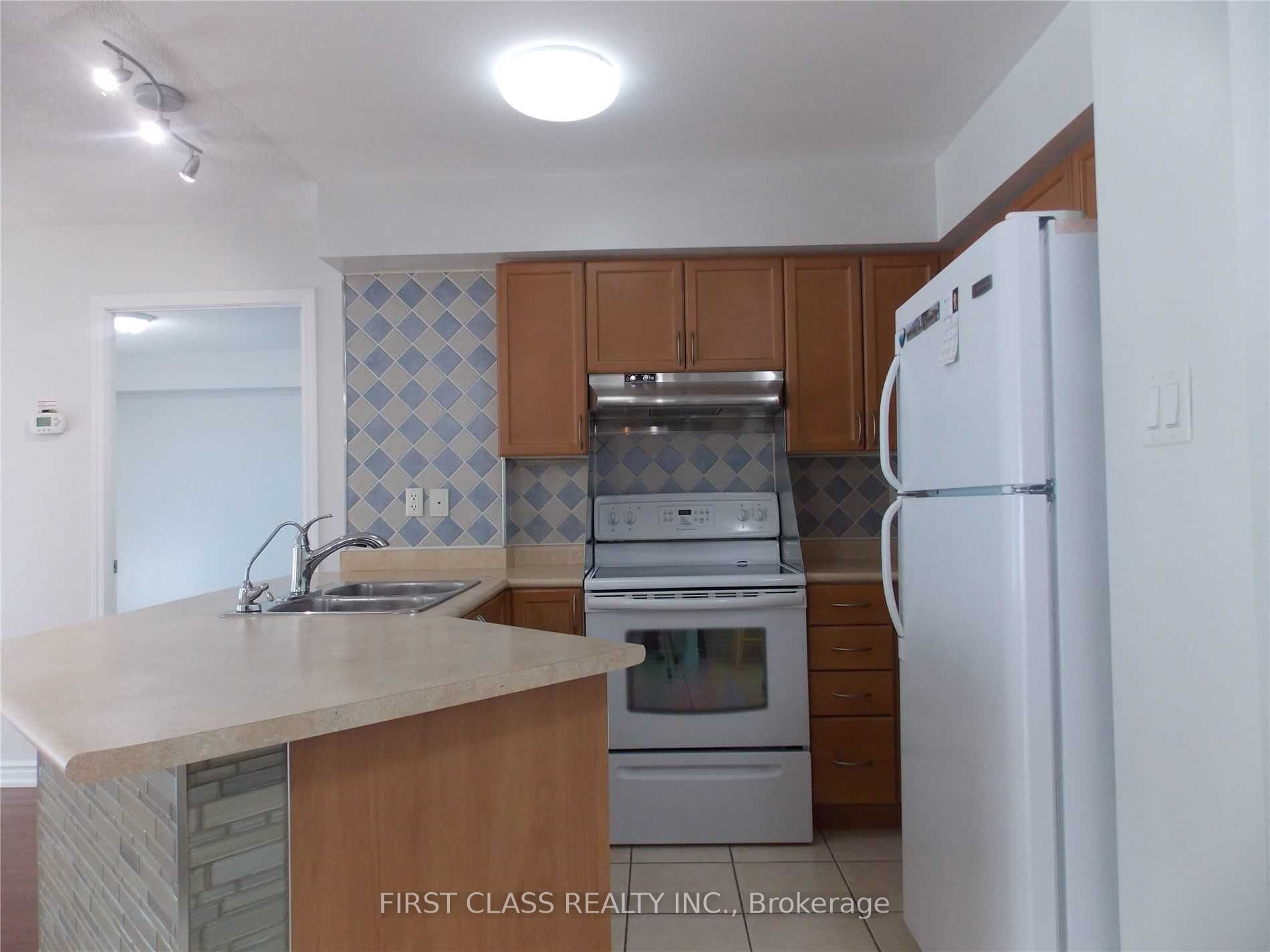 920 Sheppard Avenue W 308 Property Photo 11