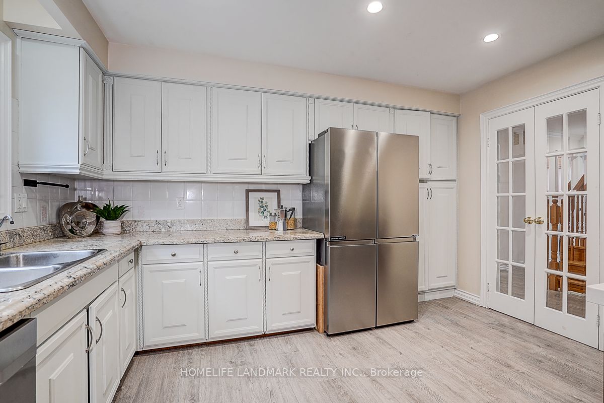 89 Whitehorn Crescent Property Photo 12