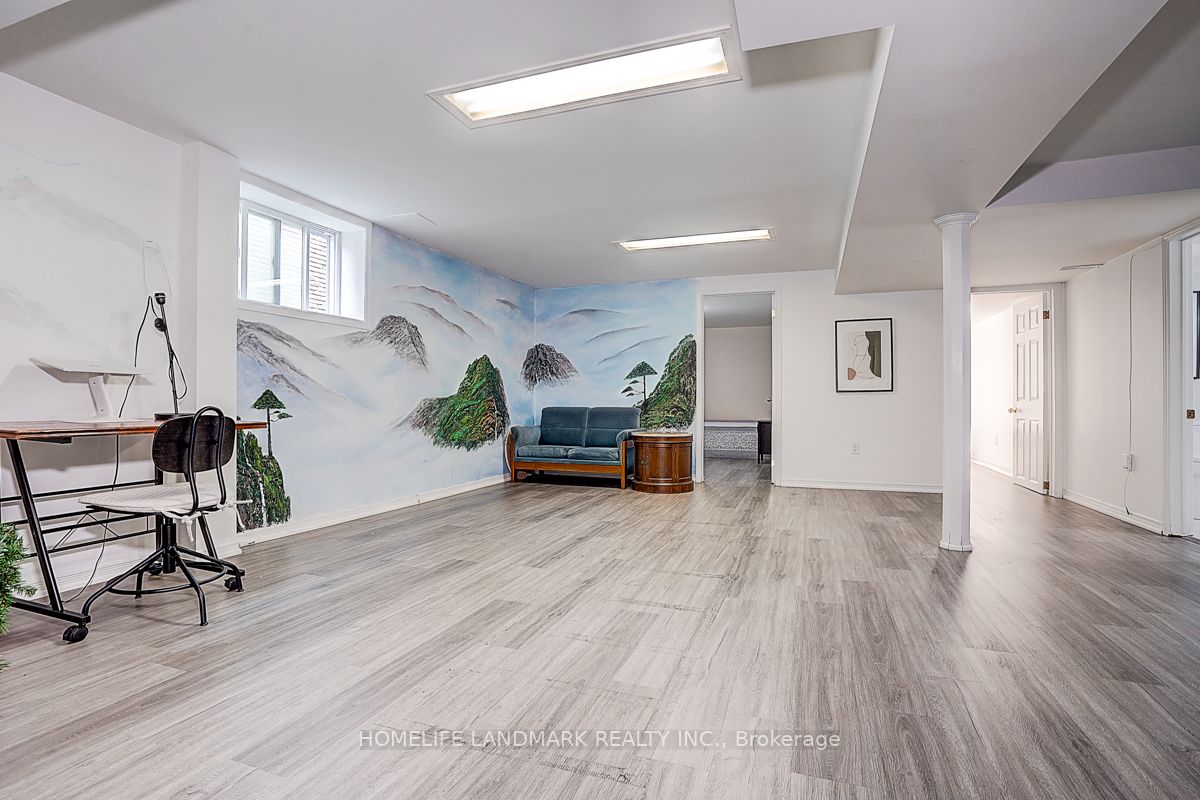 89 Whitehorn Crescent Property Photo 32