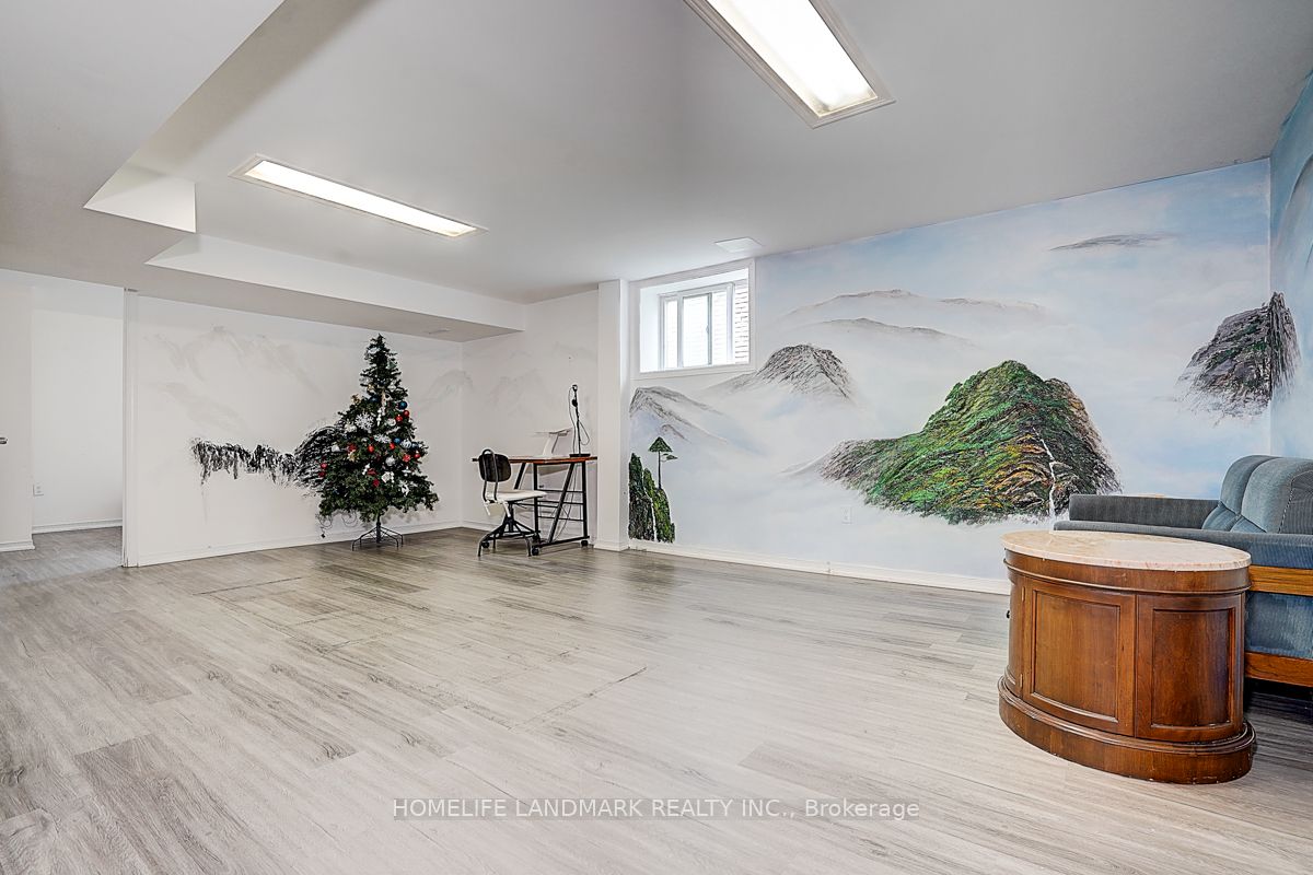 89 Whitehorn Crescent Property Photo 33