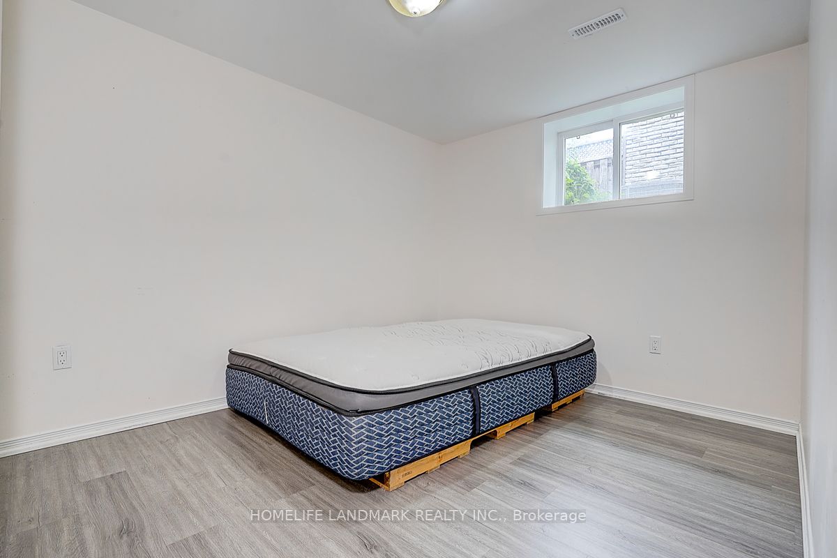 89 Whitehorn Crescent Property Photo 36