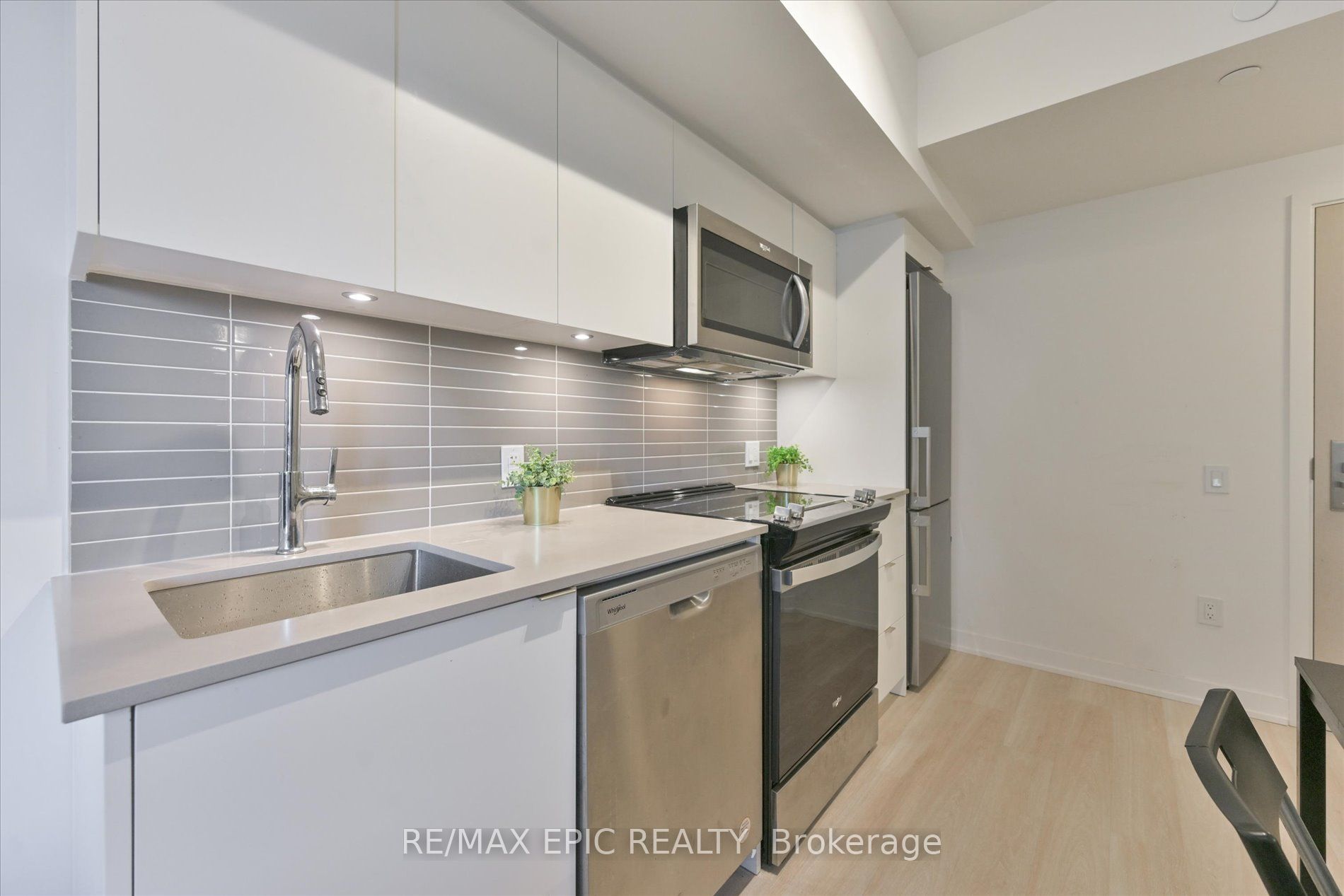 500 Wilson Avenue 622 Property Photo 11