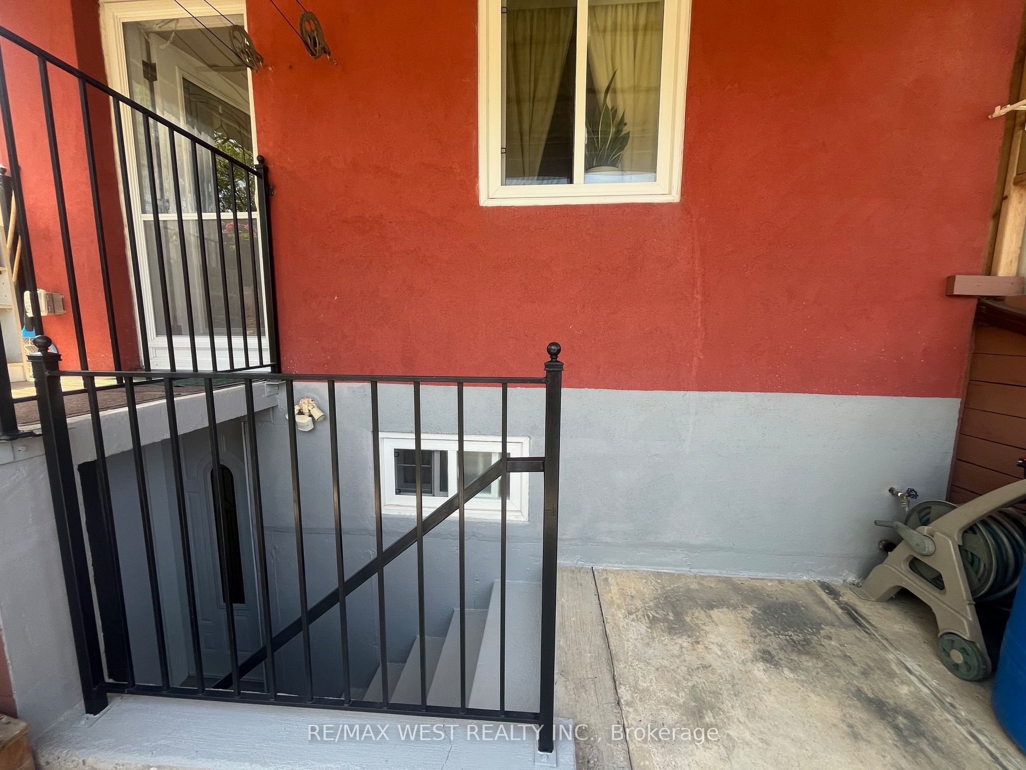 707 Shaw Street Basement Property Photo 3