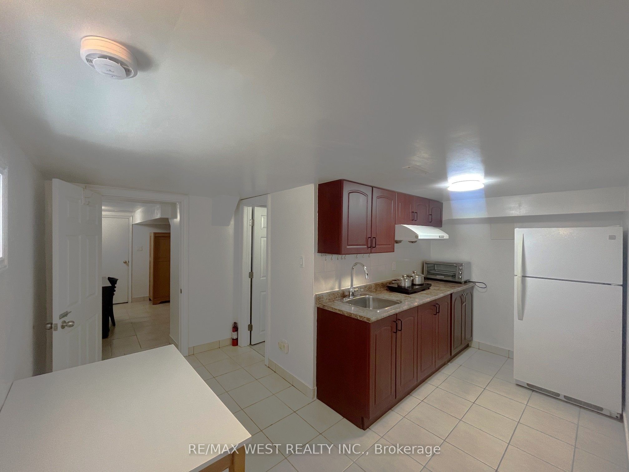 707 Shaw Street Basement Property Photo 7