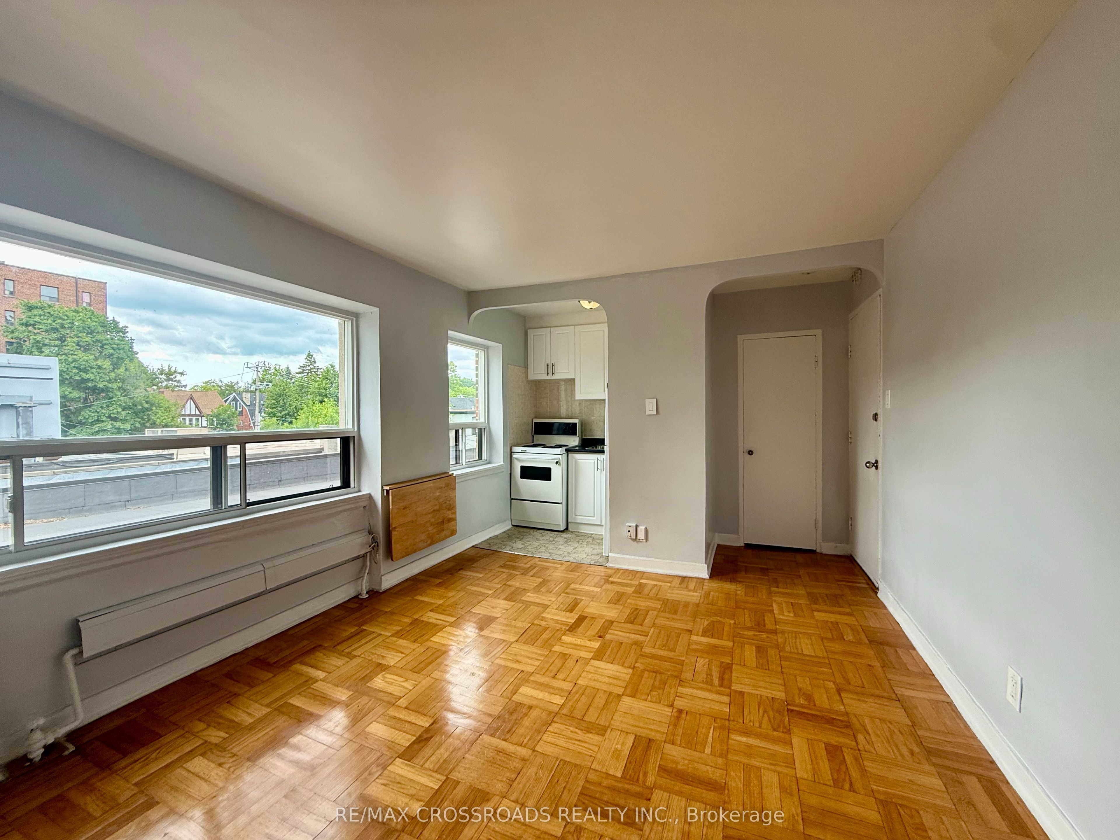 2770 Yonge Street 213 Property Photo 1