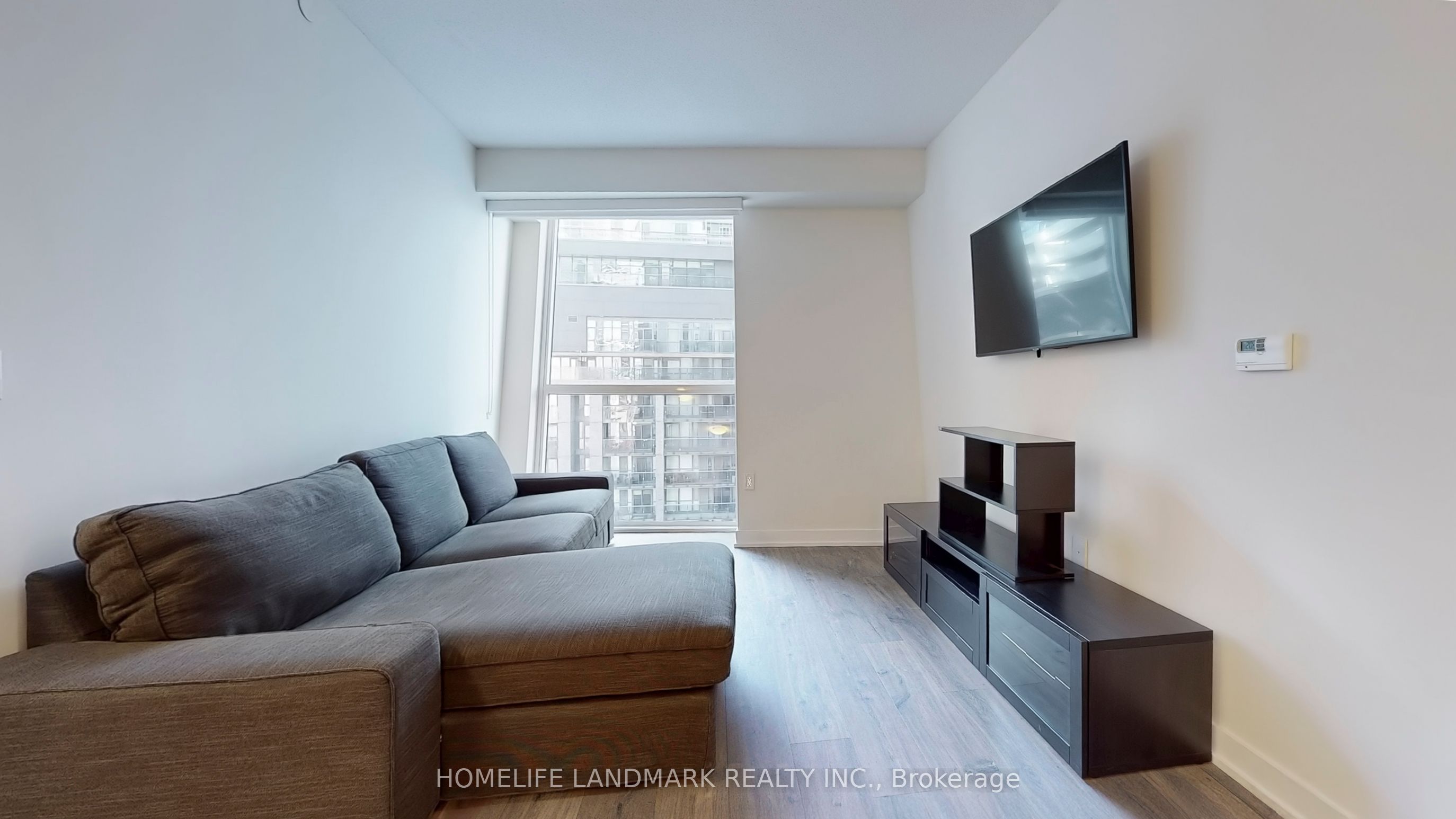 99 John Street 704 Property Photo 10