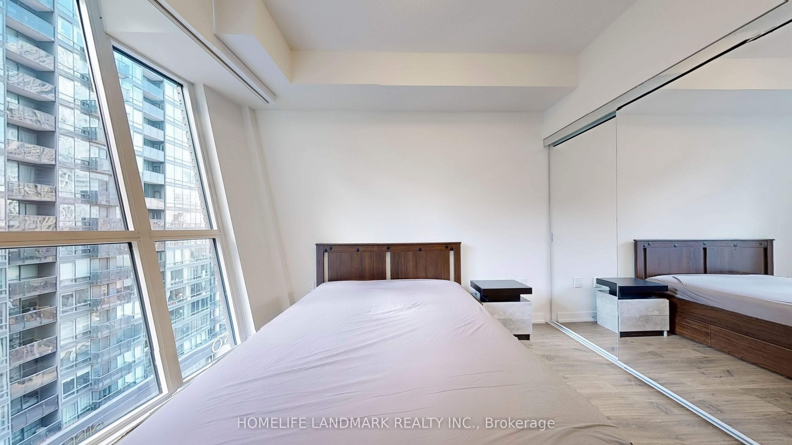 99 John Street 704 Property Photo 19