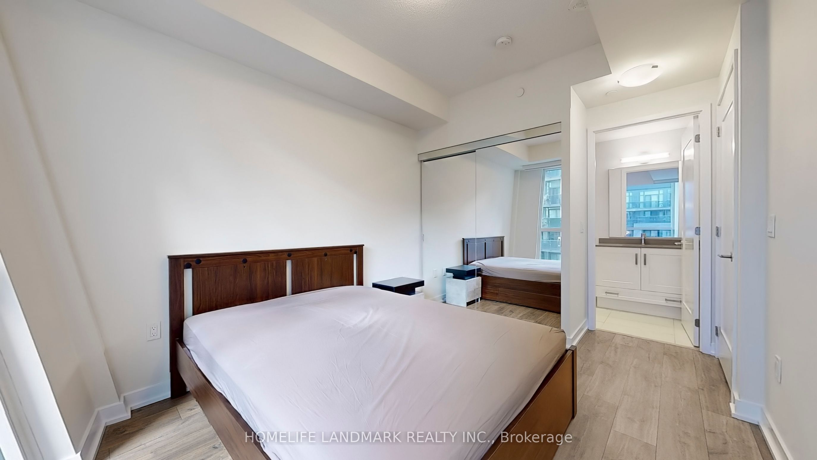 99 John Street 704 Property Photo 20