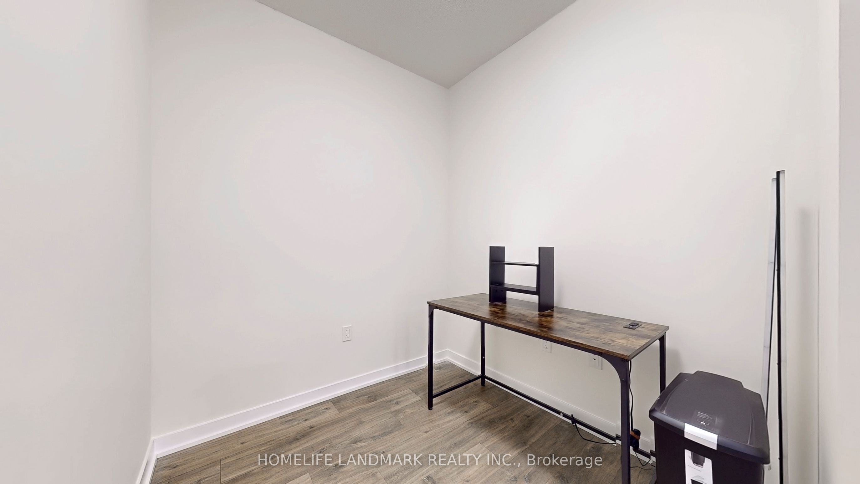 99 John Street 704 Property Photo 26