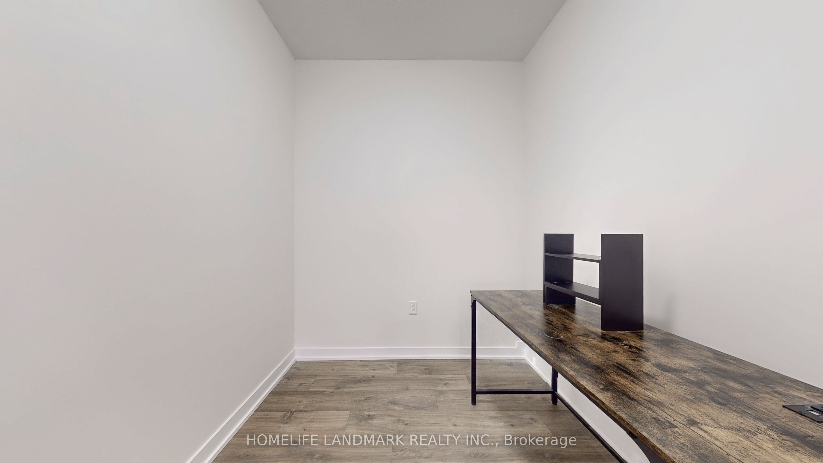 99 John Street 704 Property Photo 27