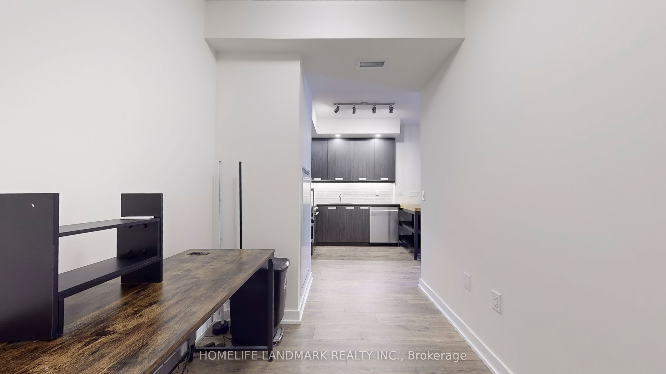 99 John Street 704 Property Photo 29